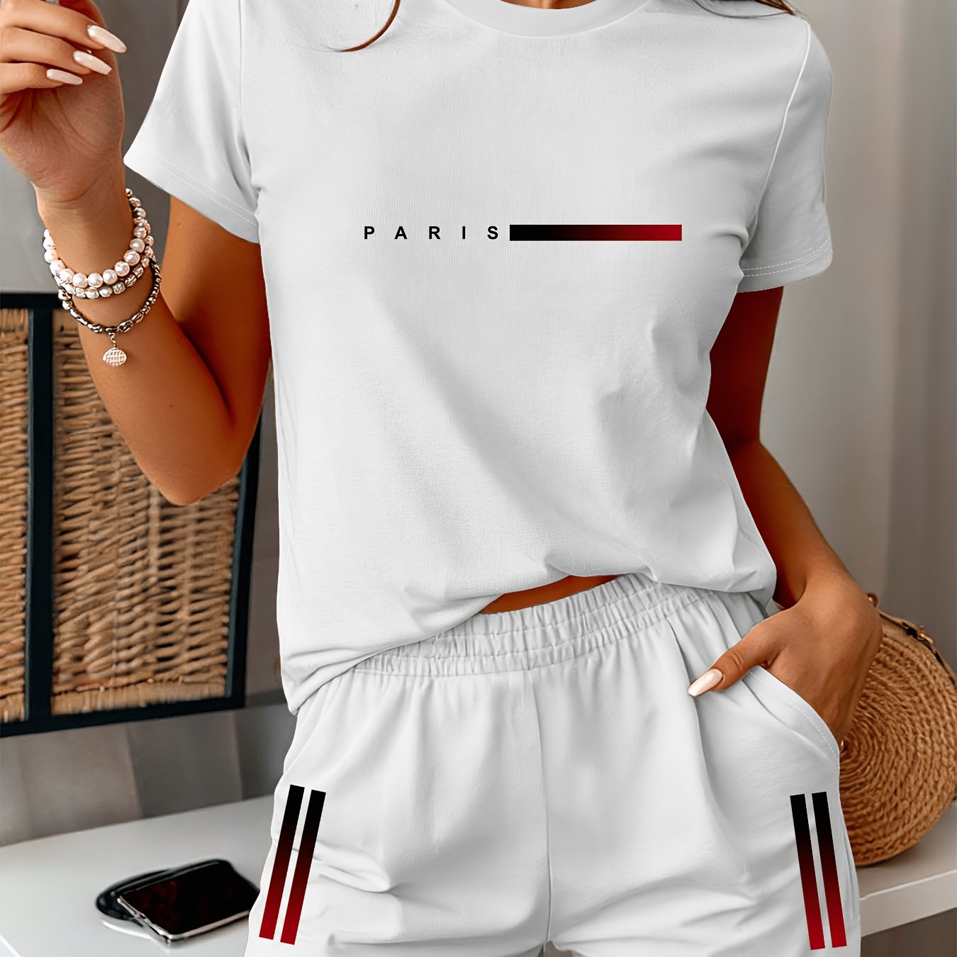 TEMU Fashionable All-match Style Women's Short Sleeve And Shorts Set, Paris Trendy Printed, Individual Casual Hot Printed Set Suitable For Casual