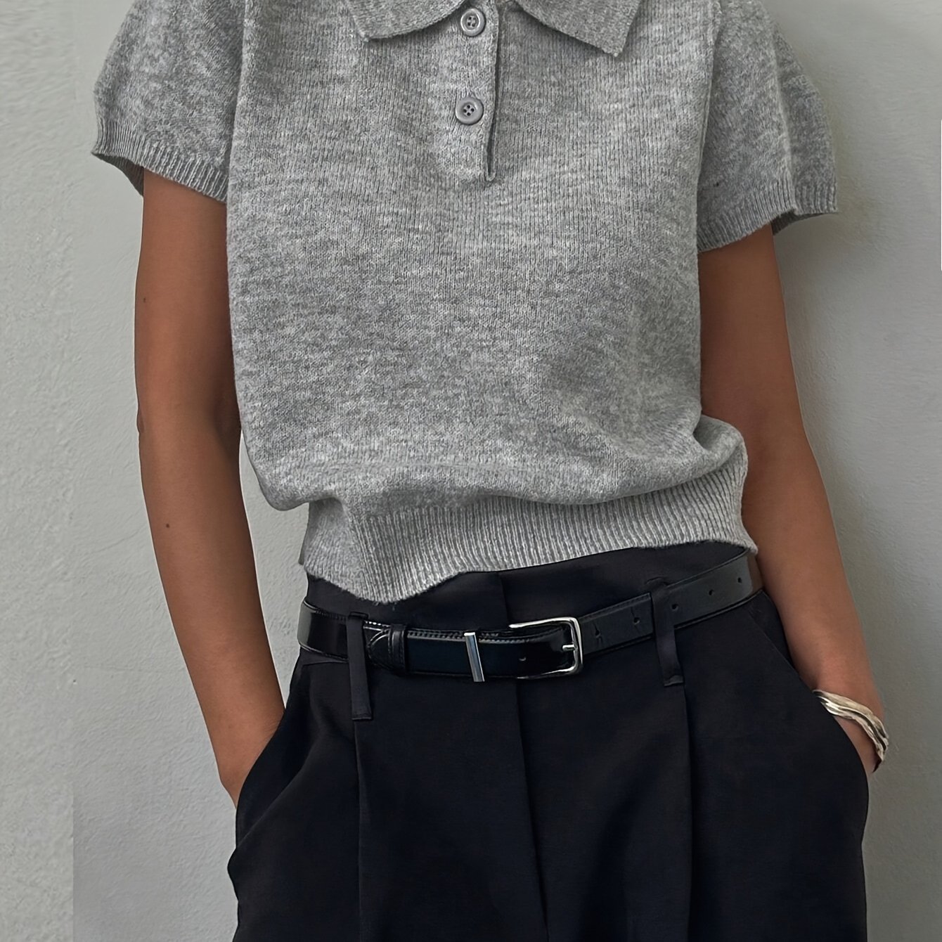 Women's Elegant Collar Short Sleeve Top - Solid Color Button-front Design, Breathable Summer Shirt For Casual & Office Wear, Versatile Wardrobe Staple, Quality Fabric Blouse