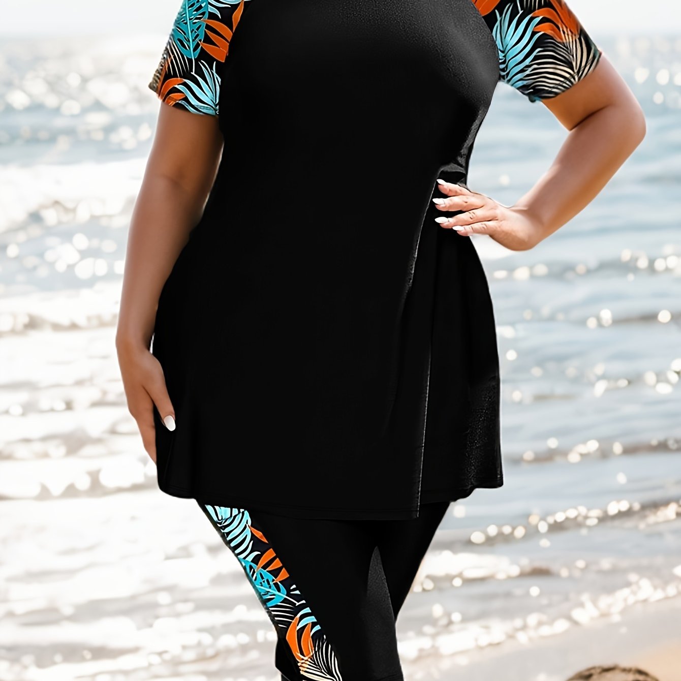 Two-piece Surfing Outfit With Short Sleeves And -point Pants, Featuring Printed And Solid Colors, Perfect For Beach Vacations And Surfing, In Plus Sizes For Women