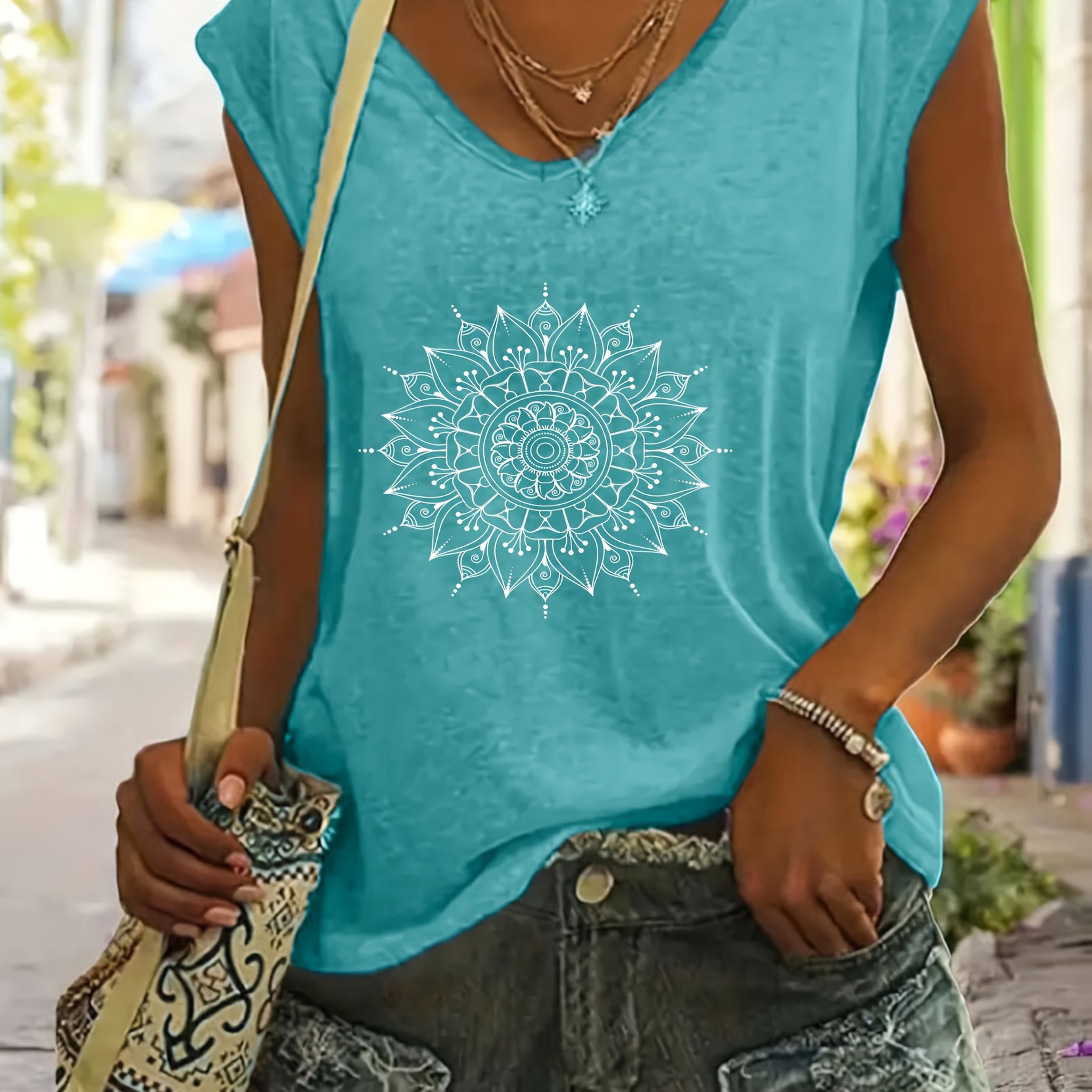 E-shop Circle - 2025 Frühling/Sommer Neues Positionierungs-Print V-Ausschnitt Lockeres Casual Top Bequemes Mode-T-Shirt für Zuhause