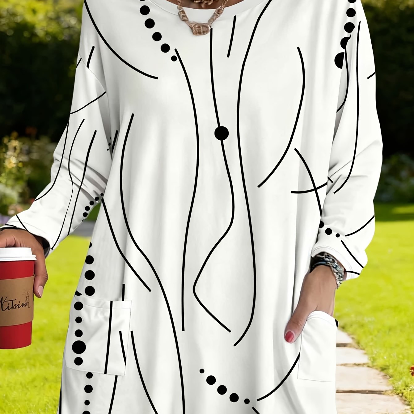 TEMU Plus Size - Plus Size - White Geometric Line Printed Long-sleeve Plus-size Women's T-shirt With Dual Pockets And A Trendy Round Neck Design