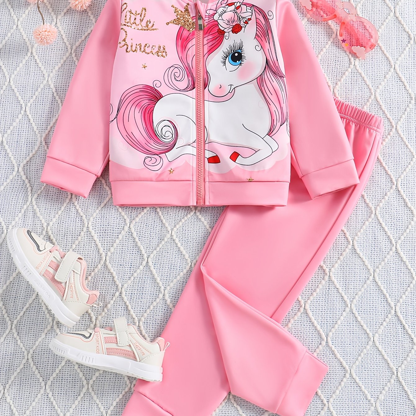 Image of Girls' Two-piece Set: Printed Cartoon Pattern Collar Long Sleeve Zip-up Jacket And Solid Color Pants For Spring And Autumn Casual , Perfect For Outdoor,christmas,halloween