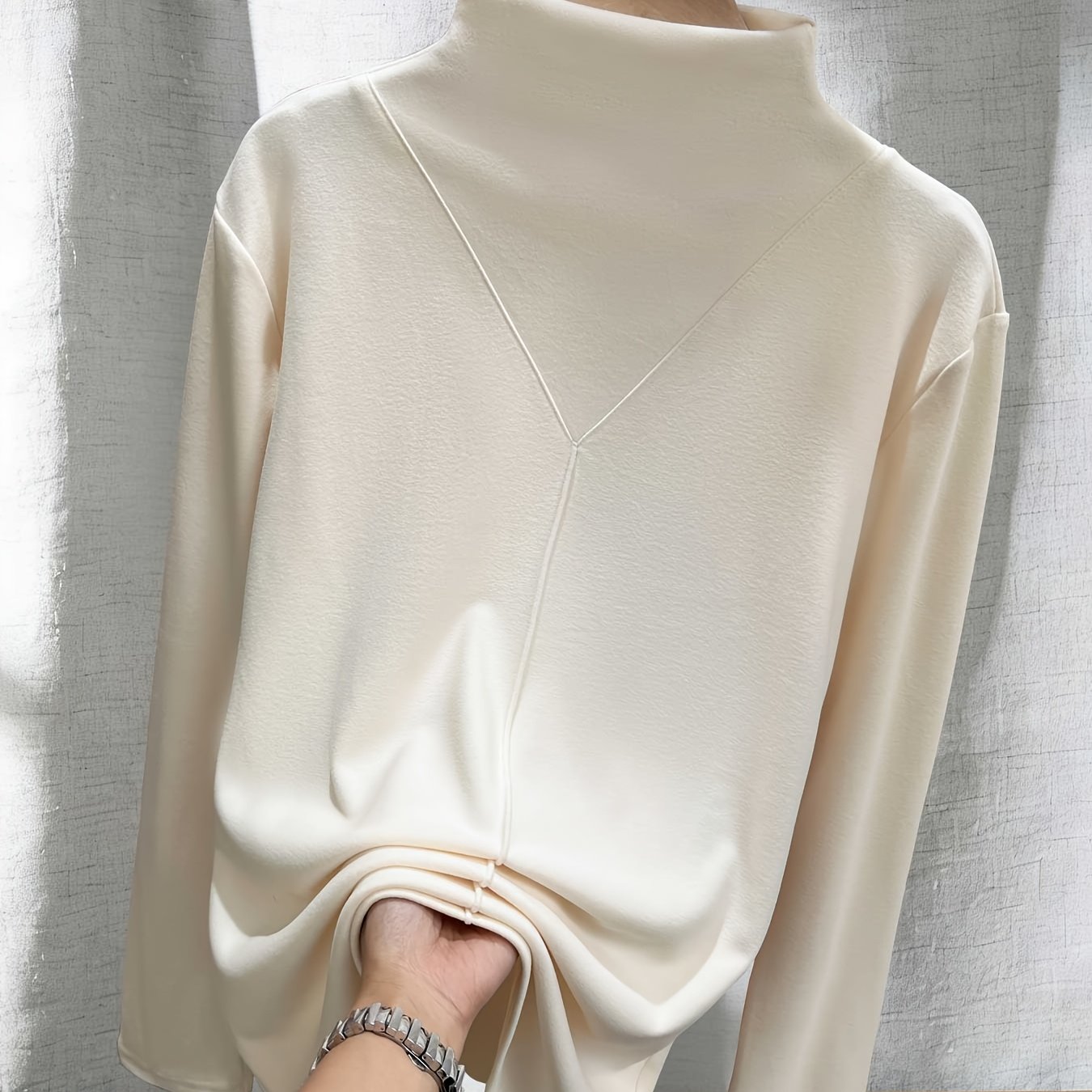 TEMU Fashionable, Warm And Elegant V-neck Women's Long-sleeved Base Shirt T-shirt | Medium Stretch Fabric, Solid Color, Regular Sleeve, Loose Fit For