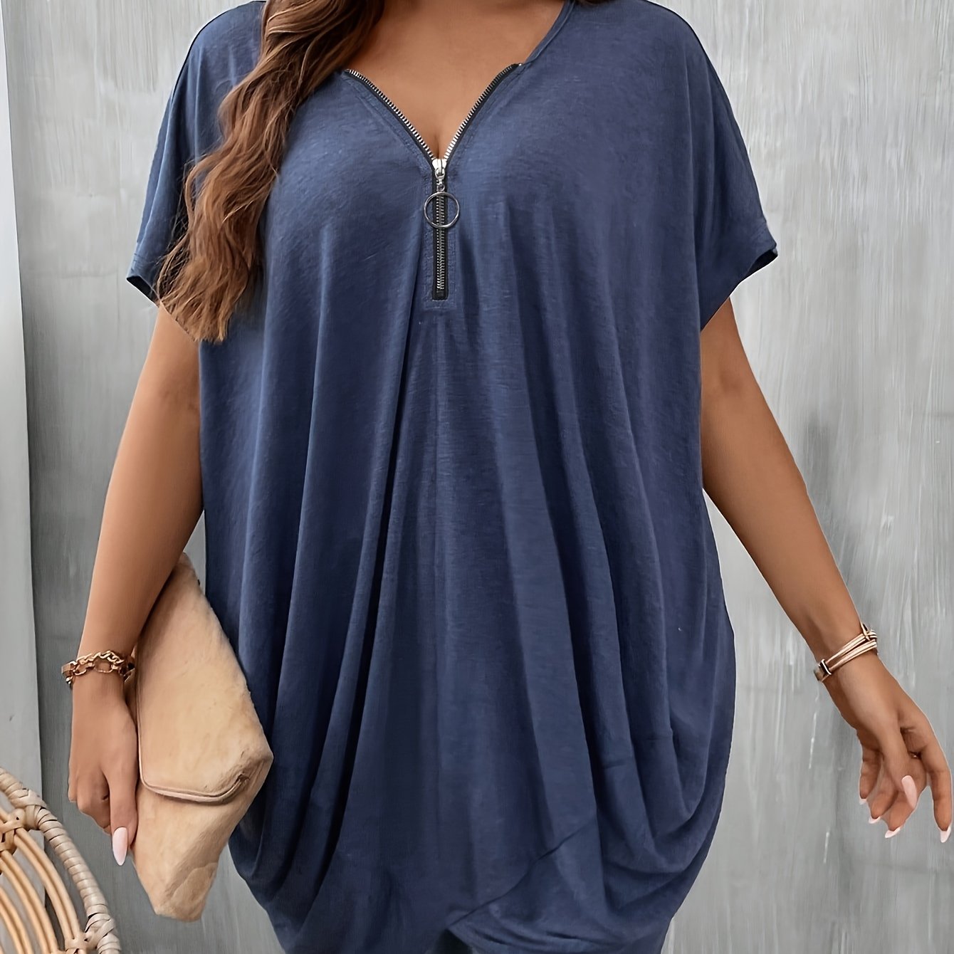 Plus Size - Plus Size - Plus Size Women's Colored V-neck Zipper Stacked Design Short Sleeve T-shirt
