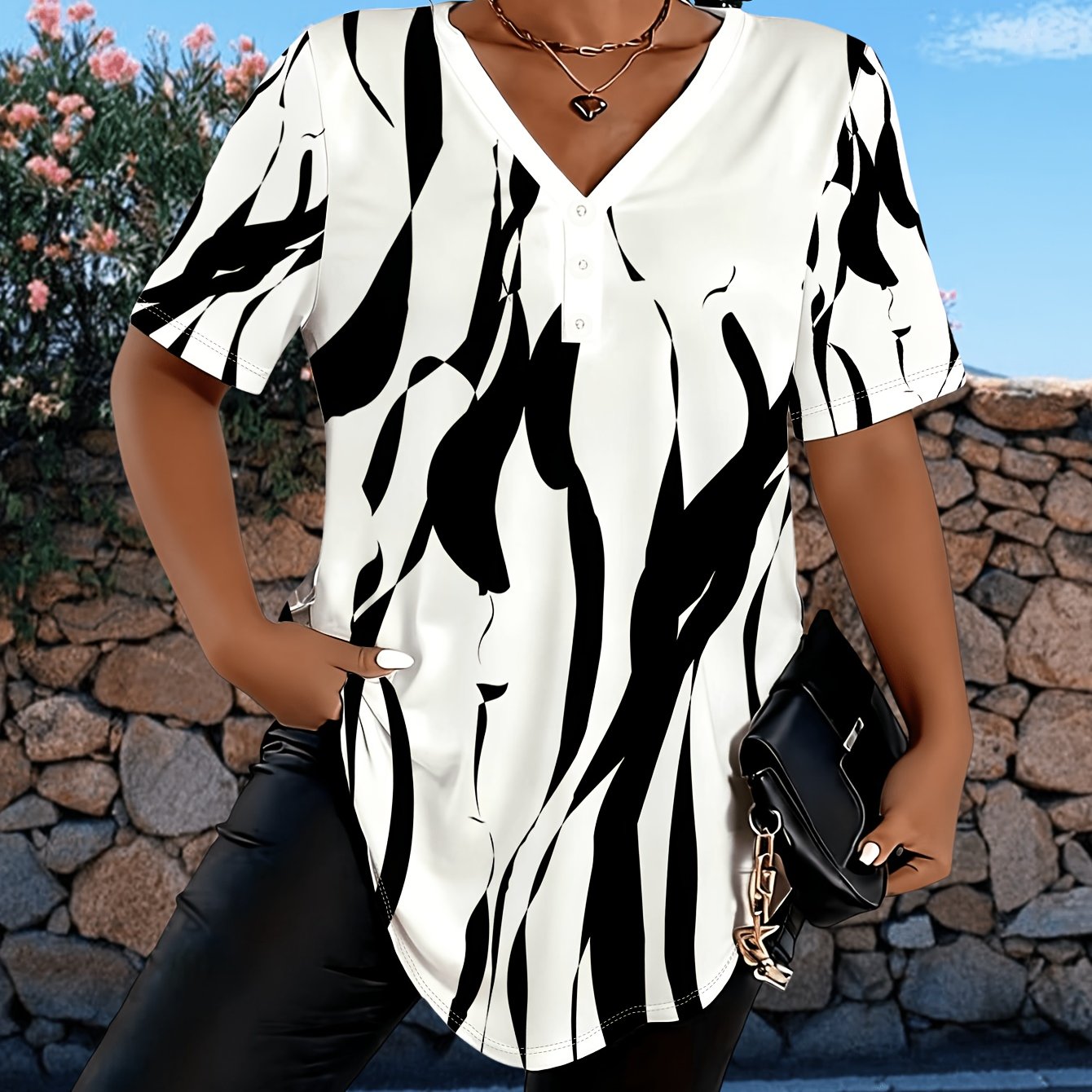 TEMU Haut à manches courtes et col en V pour femmes rondes, imprimé zèbre, T-shirt et tendance imprimé pour femmes, style d'été polyvalent et