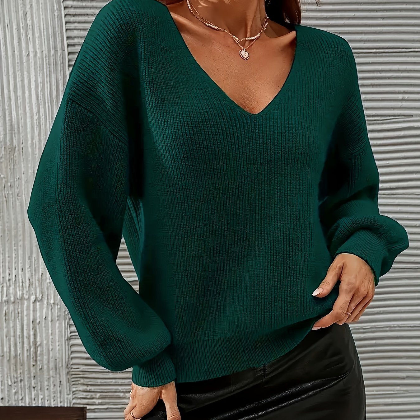Image of Fashionable French V-neck Drop Shoulder Sweater - Dark Green Casual Acrylic Nylon High Elasticity, Suitable For Autumn/winter Wear, , Beautiful Women's Elegant Autumn And Winter Pullover Sweater