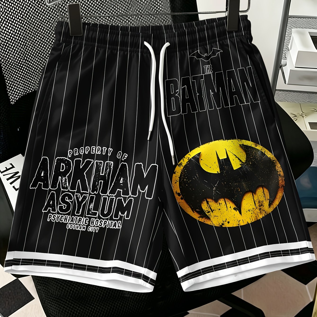 TEMU [warner . Licensed] Wb. Comics. Batman Theme Men's And Women's Shorts With Pockets, Streetwear, Beach Shorts, Essential Fashion Shorts For Men,