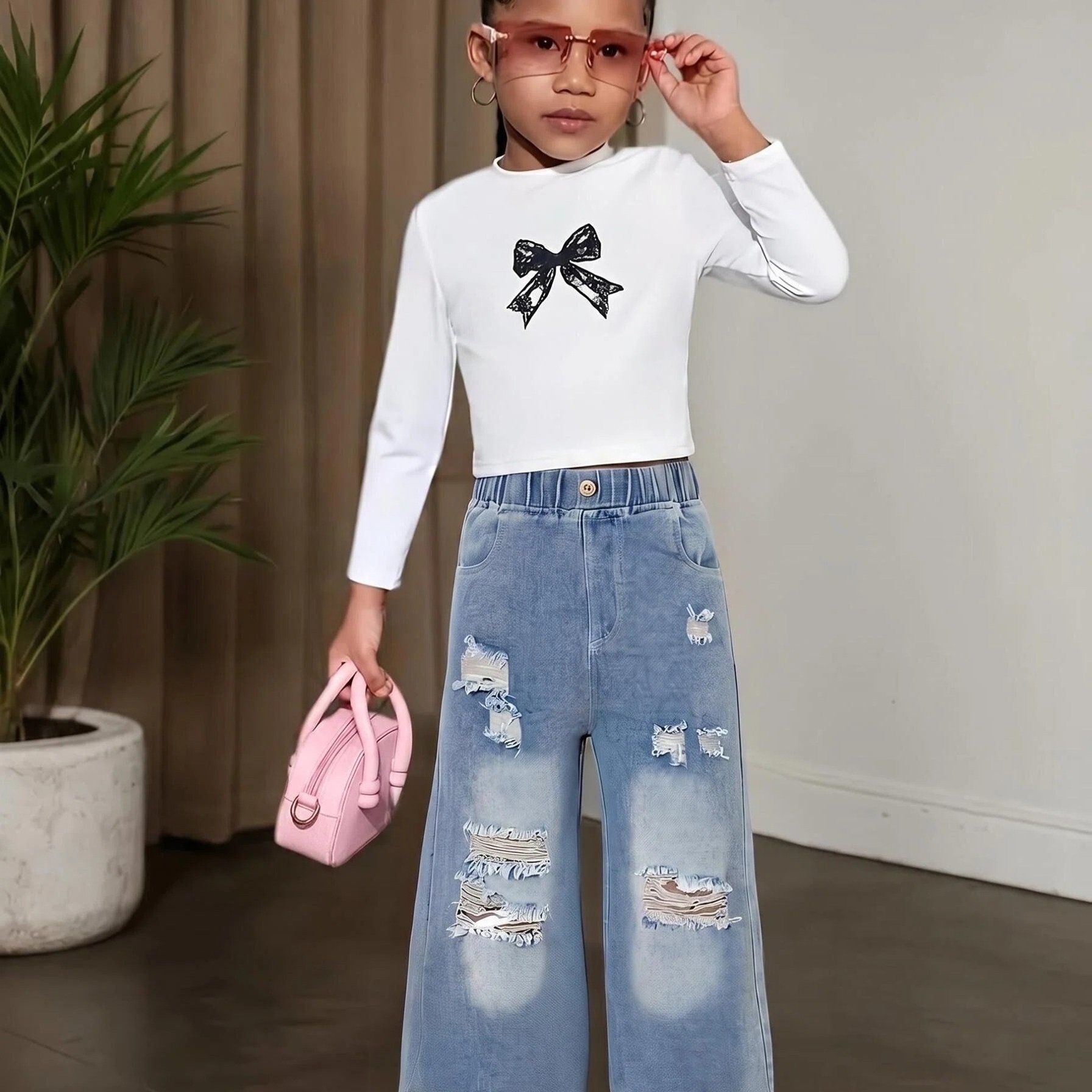 Image of Girls' Denim Jeans, Snowflake Fashion Ripped Style, Suitable For - Perfect For School, Holidays, And Casual - Wide-leg Jeans