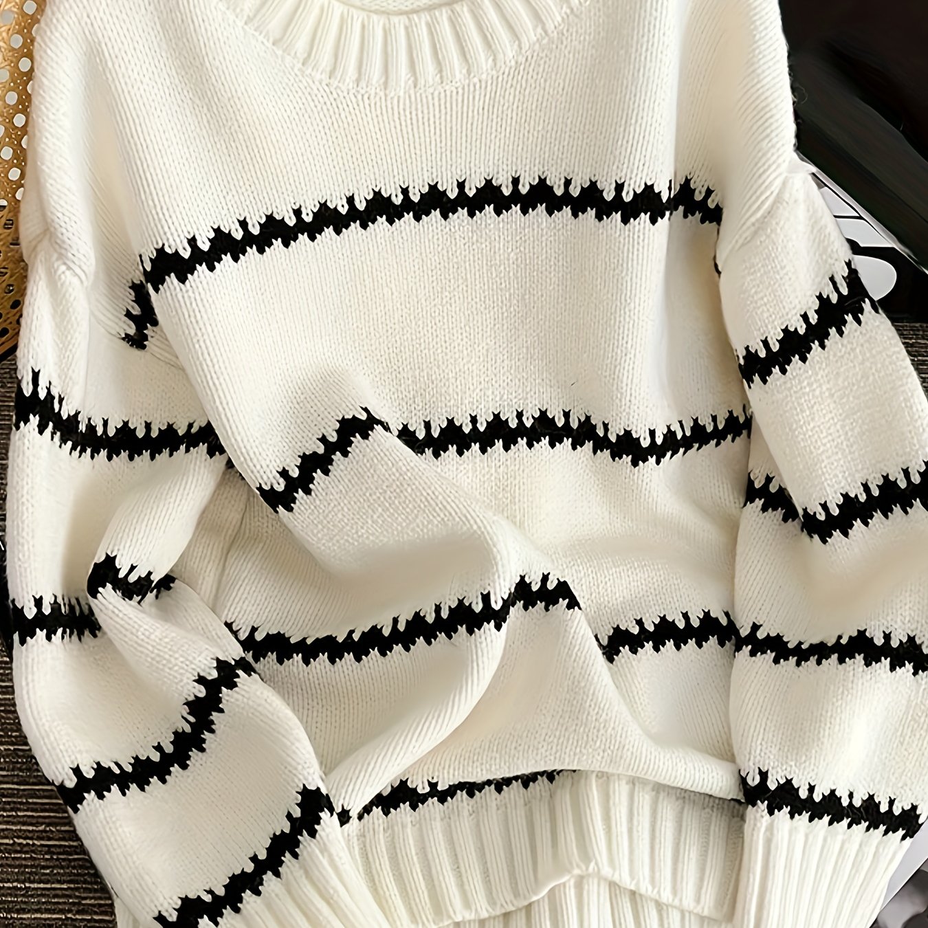 A24081 Contrast Stripe Sweater