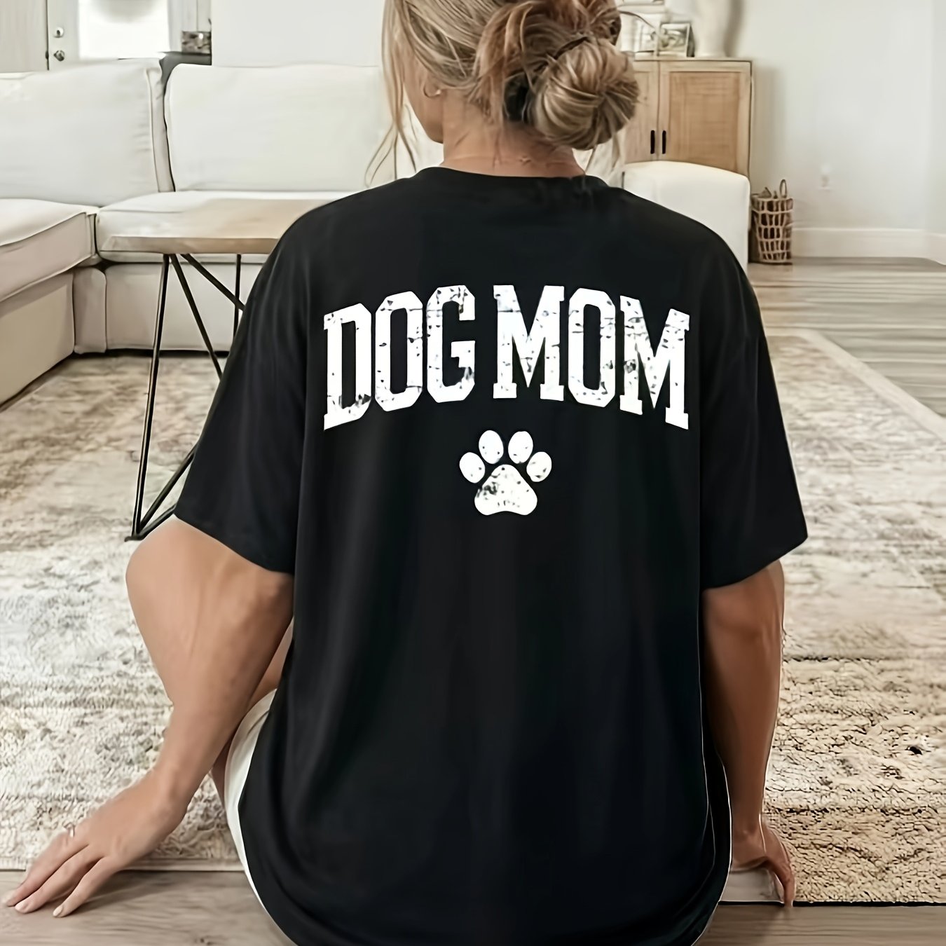 TEMU [2d Printed Design â Not Textured] Vintage Dog Mom T-shirt, Retro Paw Print Graphic Tee, Black Casual Dog Lover Top, Comfortable And Practical,