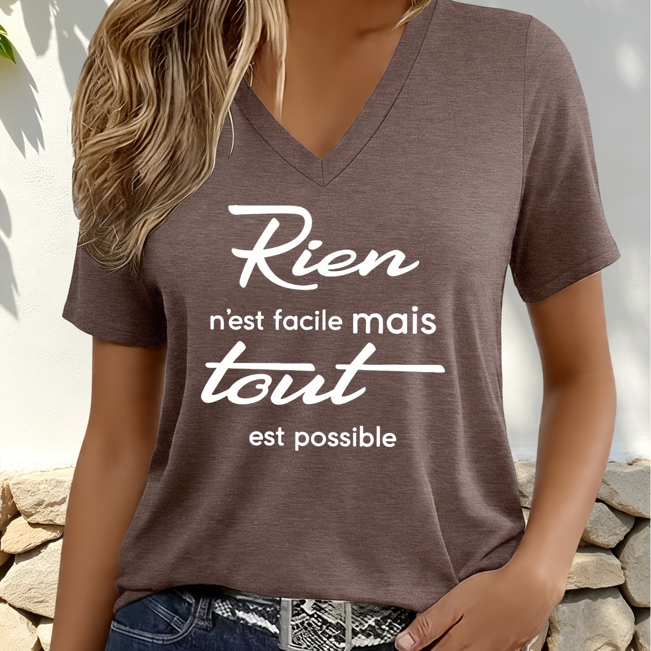 TEMU T-shirt à manches courtes pour femmes avec slogan de motivation français " N'Est Facile Mais " (Signification : n'est facile mais ). T-shirt