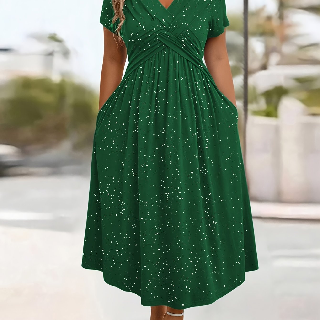TEMU Plus Size - Plus Size - Women's Plus Size Elegant Style Shimmering Tulle Knot Detail Pocket V-neck Dress