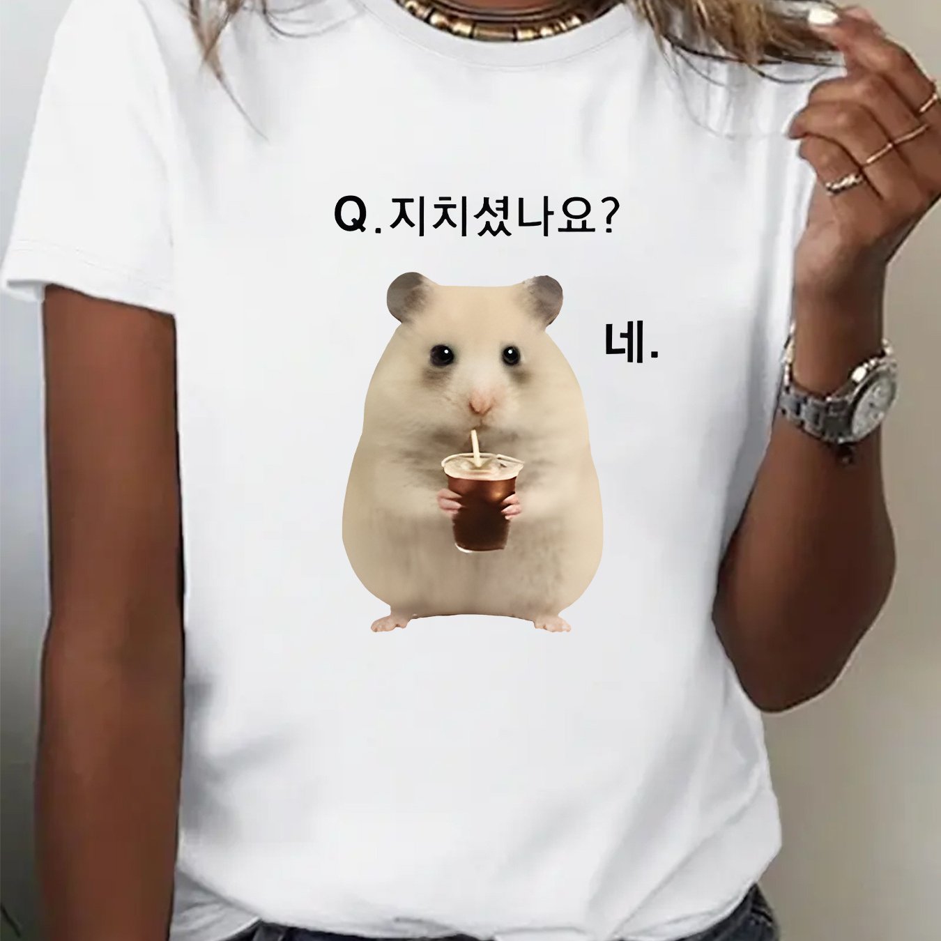 TEMU 음료를 들고 있는 햄스터와 한국어 대화문이 위에 있는 남녀공용 티셔츠, 레터 프린트 라운드넥 라지사이즈, 캐주얼하고 패셔너블한