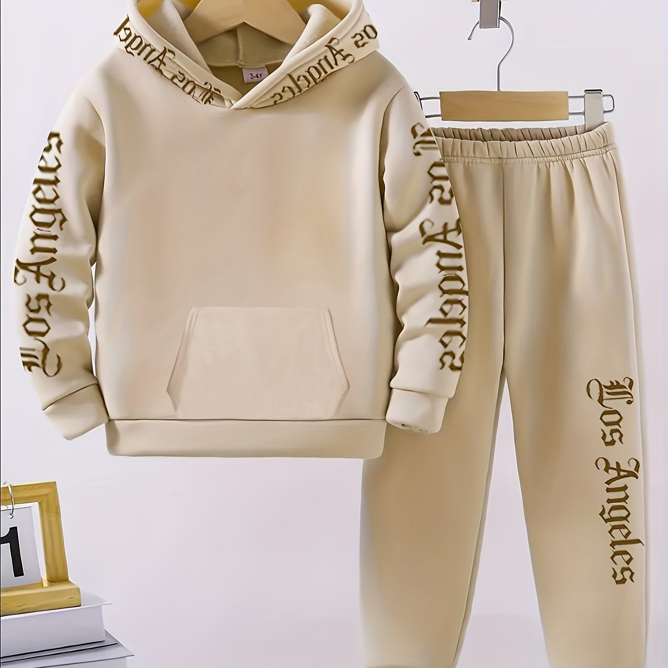 Image of 2pcs Boys' Set - Los Angeles English Letter Print Warm Long Sleeve Hooded Sweatshirt And Pants, Sports Trousers Fashion Hoodie Set Gift, Perfect For Daily And Outdoor Wear, For Outdoor