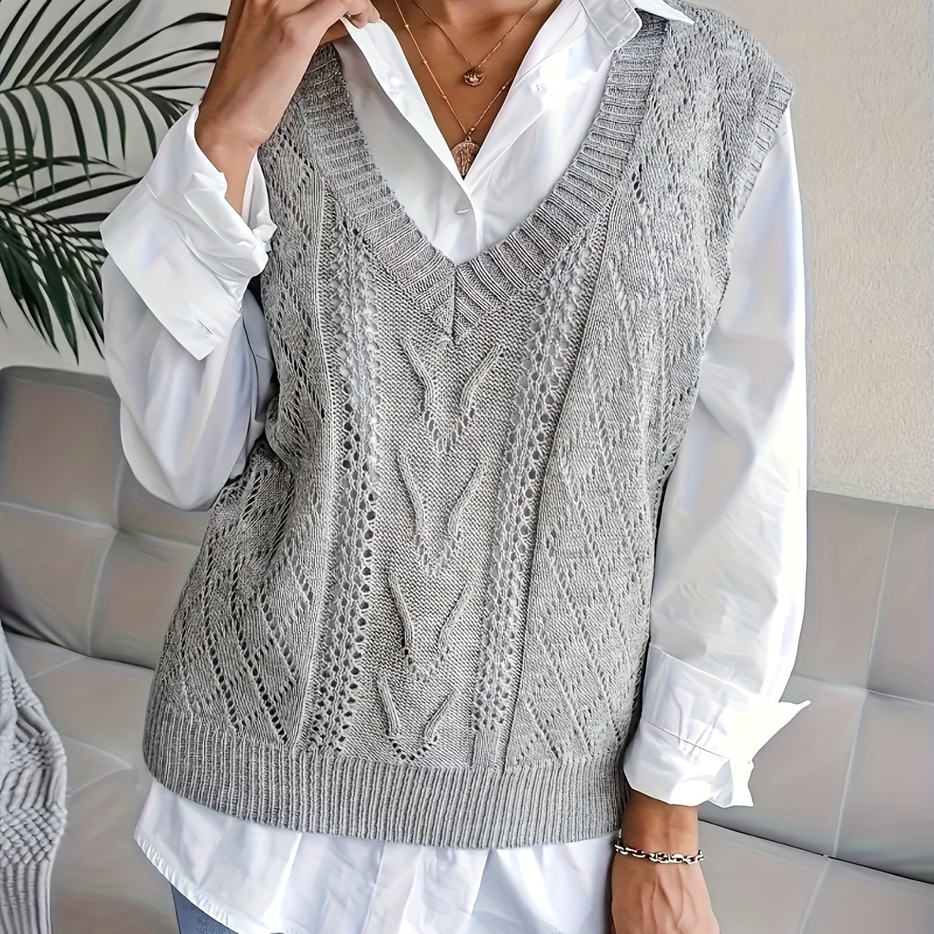 E-shop Damen-Westpullover in Übergröße, Mianmian, europäischer amerikanischer Stil, hochwertig elegant, mit V-Ausschnitt