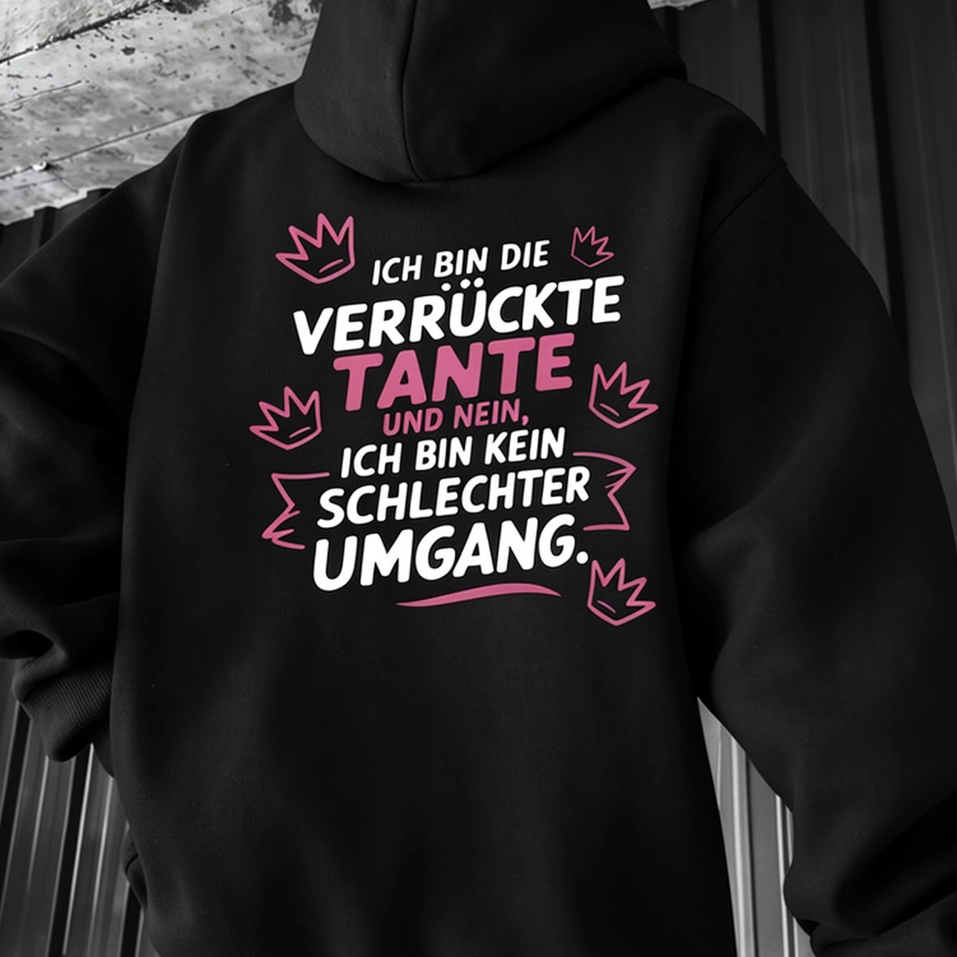 Image of I Am The Crazy Aunt German Quote Hoodie, Funny Crazy Aunt Graphic Hooded Sweatshirt, Unisex Long Sleeve Sweater, Black Streetwear Top, Relaxed Gatherings, Size S, Fall Winter Daily Wear
