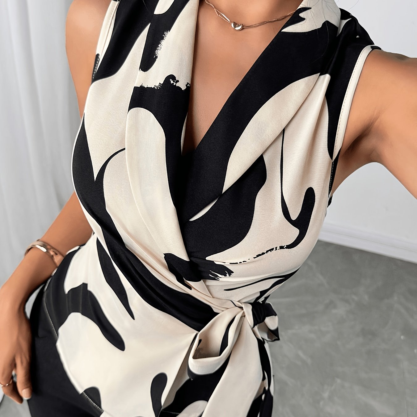 TEMU Women's Sleeveless Blouse, Fashionable And Versatile, Suitable For Spring, Summer, And Autumn Wear [q397]