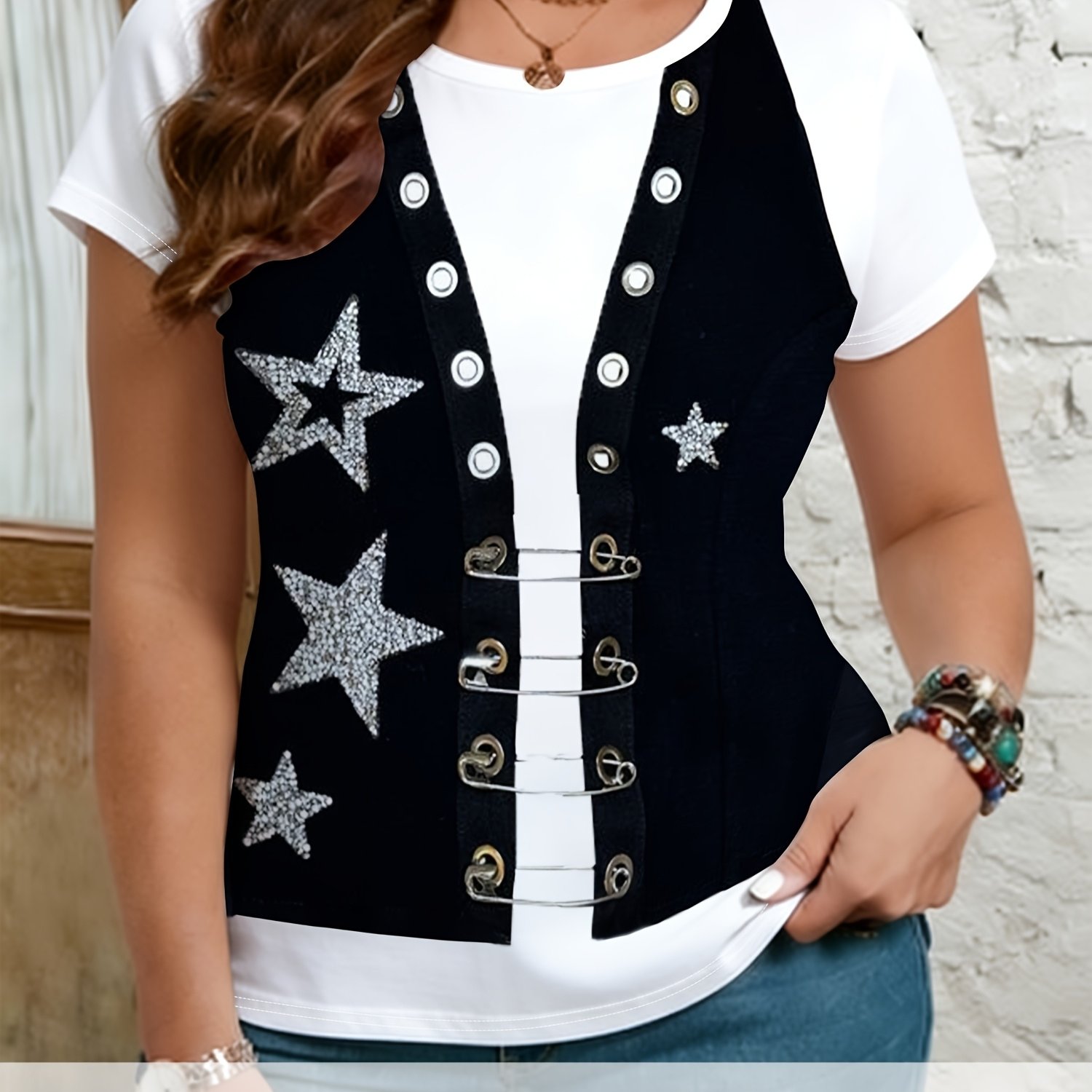 Plus Size Women's T-shirt With Star-shaped Pin Vest Print, Print Design, Round Neck, Short Sleeves, Soft And Comfortable, Machine Washable, Suitable For Home, Casual Wear And Summer, Or As A Gift