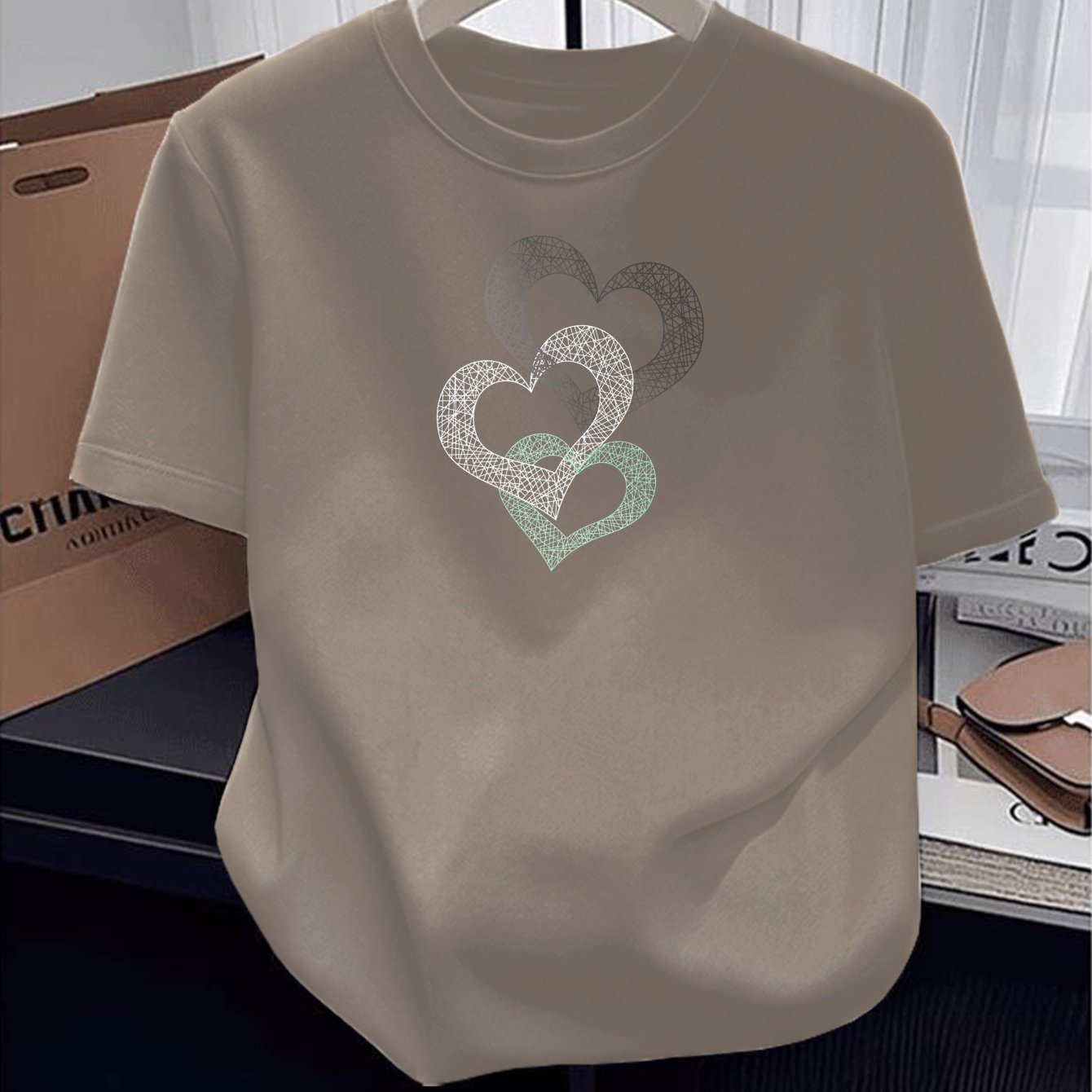Image of Plus Size, 100% Women's T-shirt, Lightweight Short-sleeve Top For Summer, Trendy And Fit, Versatile And Flattering, Featuring A Easy Heart Pattern With Fresh Contrasting Colors And Fun Prints