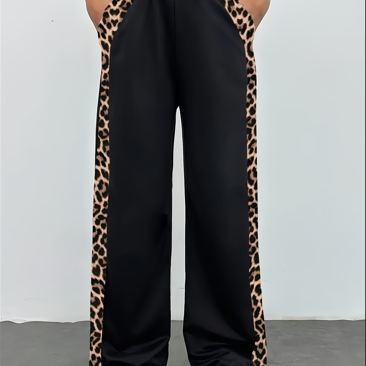 Image of Women's Leopard Print Contrast Pocket Street Casual Wear Elastic Waist Long Trousers Loose Straight Pants