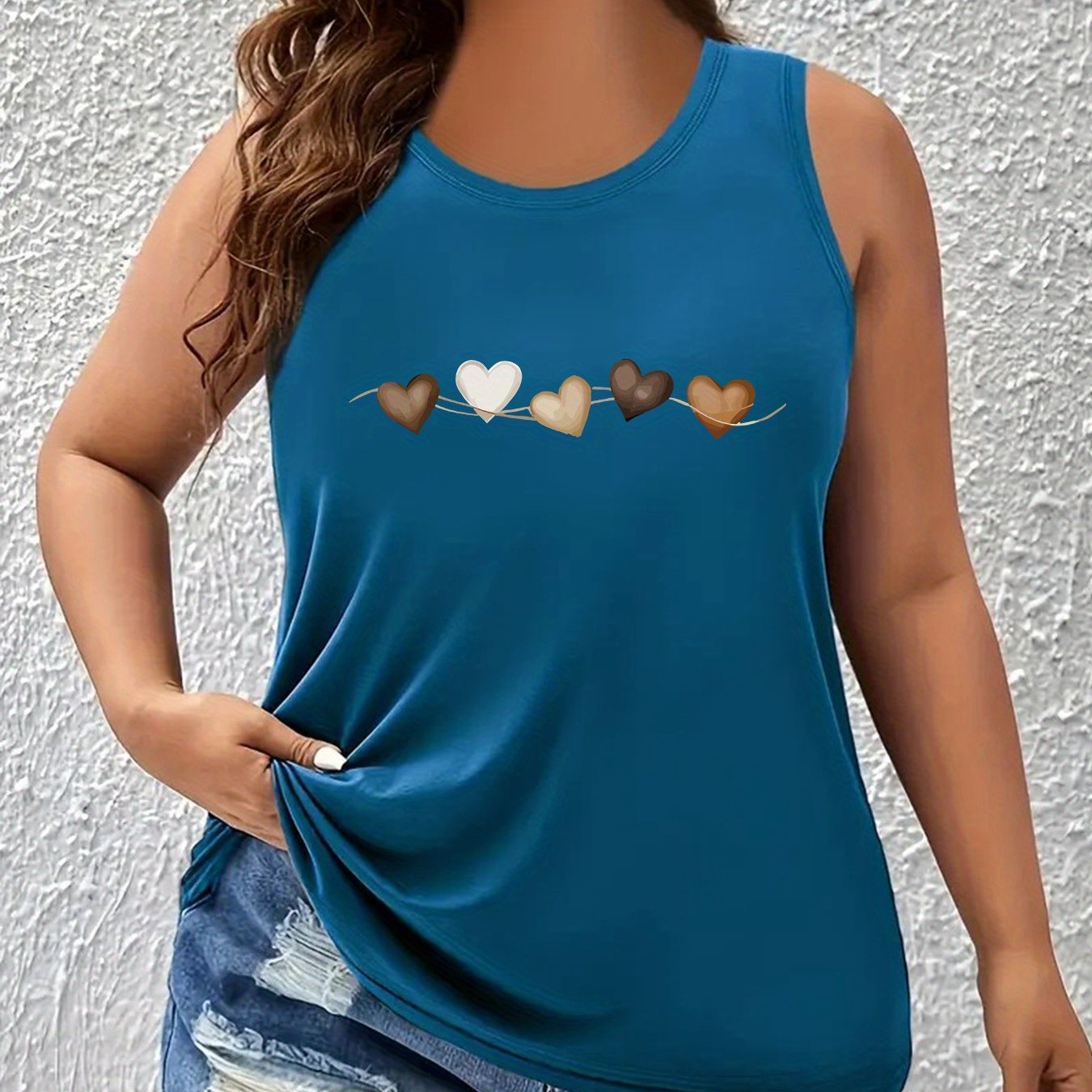 TEMU Plus Size - Plus Size - Trendy Round-neck Sleeveless Tank Top For Women With A Popular Heart Print, In Plus Sizes
