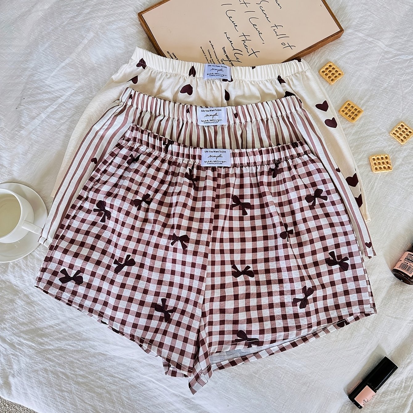 TEMU Juego de pijama de tres shorts - Shorts de pijama a cuadros escoceses con rayas y corazones de café