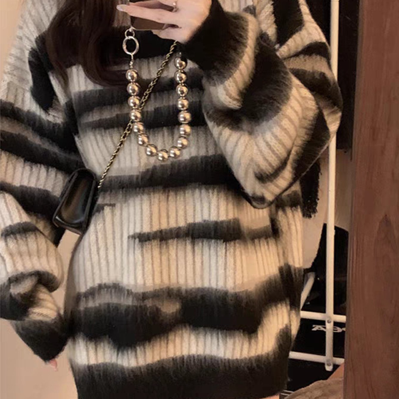 Image of New Autumn And Winter Women's Clothing From Europe And America Features A Relaxed Style With A High-end Feel, A Mid-length Color- Pullover Sweater Coat
