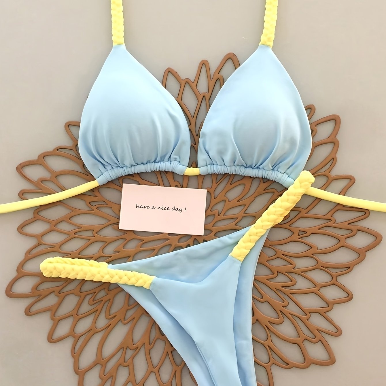 E-shop Damen Hellblauer Bikini | Träger & Hochelastisches Material, Süß-Eckig Strand-Badebekleidung mit Knoten-Details