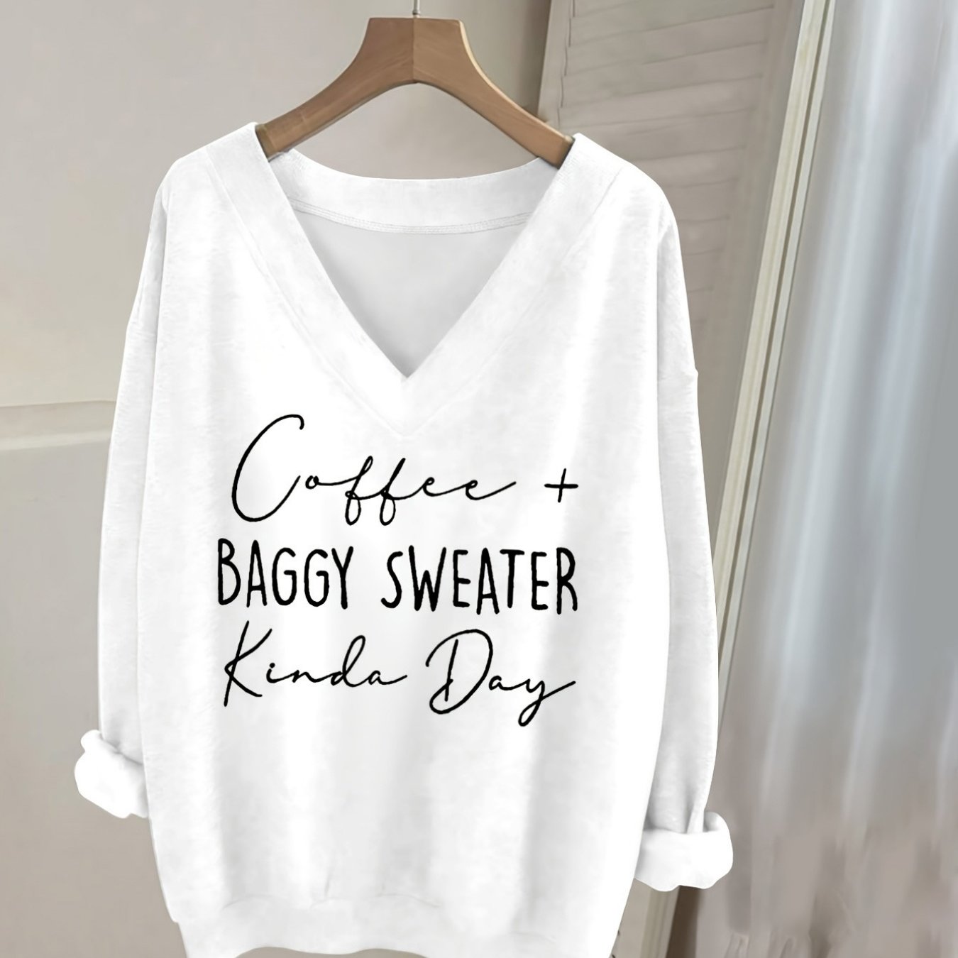TEMU Women's Casual V-neck Long-sleeved Sweatshirt, Letter Printing, Women's Long-sleeved Sweater, Long-sleeved Top, Fashion Top