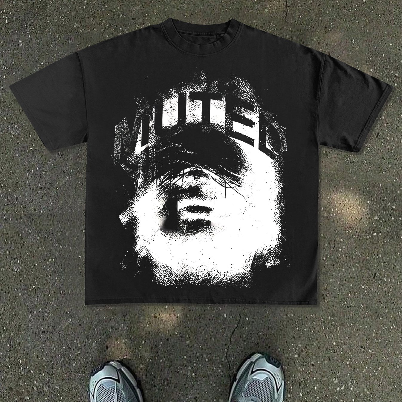 TEMU Men's New T-shirt, Loose Drop-shoulder Short-sleeve Style, Base With Black-and-white Portrait Pattern Decorated With "muted" Lettering. -covered
