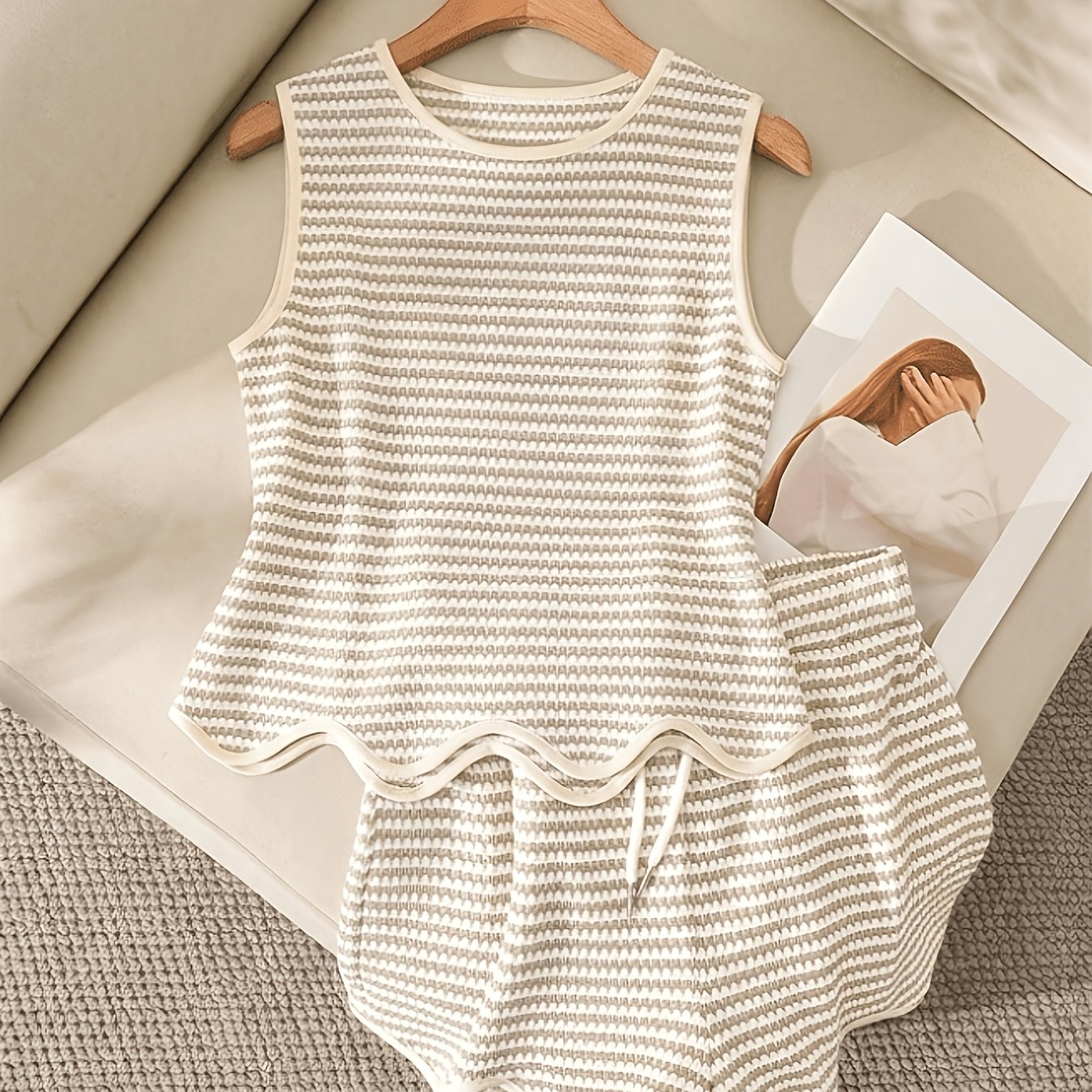 TEMU Trendy Women's Casual Loungewear Vacation 2pcs Set, Color-block Striped Sleeveless Tank Top And Shorts Outfit