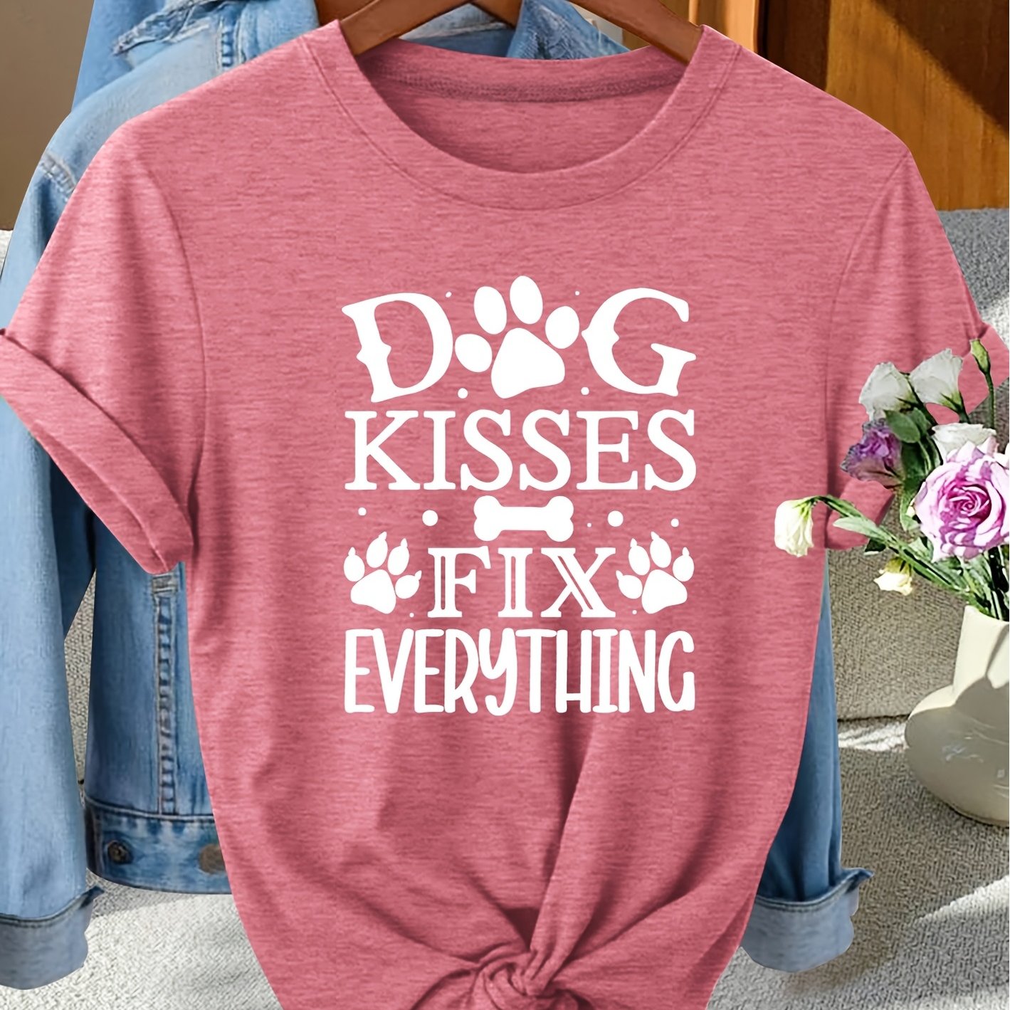 TEMU Elegant Women's Clothing Gift, Dog Kiss Pattern Printed Round Neck Short-sleeve T-shirt For Spring, Summer, And Autumn, Fashionable For