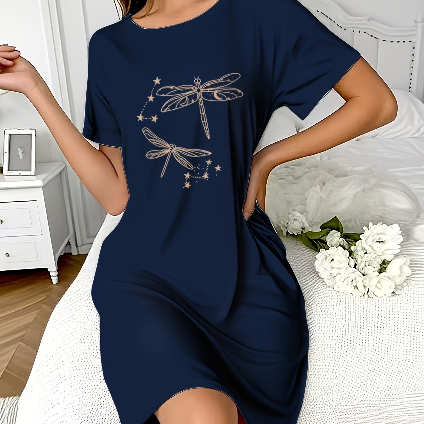 Dragonfly Pattern Printed Fashion Casual Short Sleeve Round Neck Nightdress