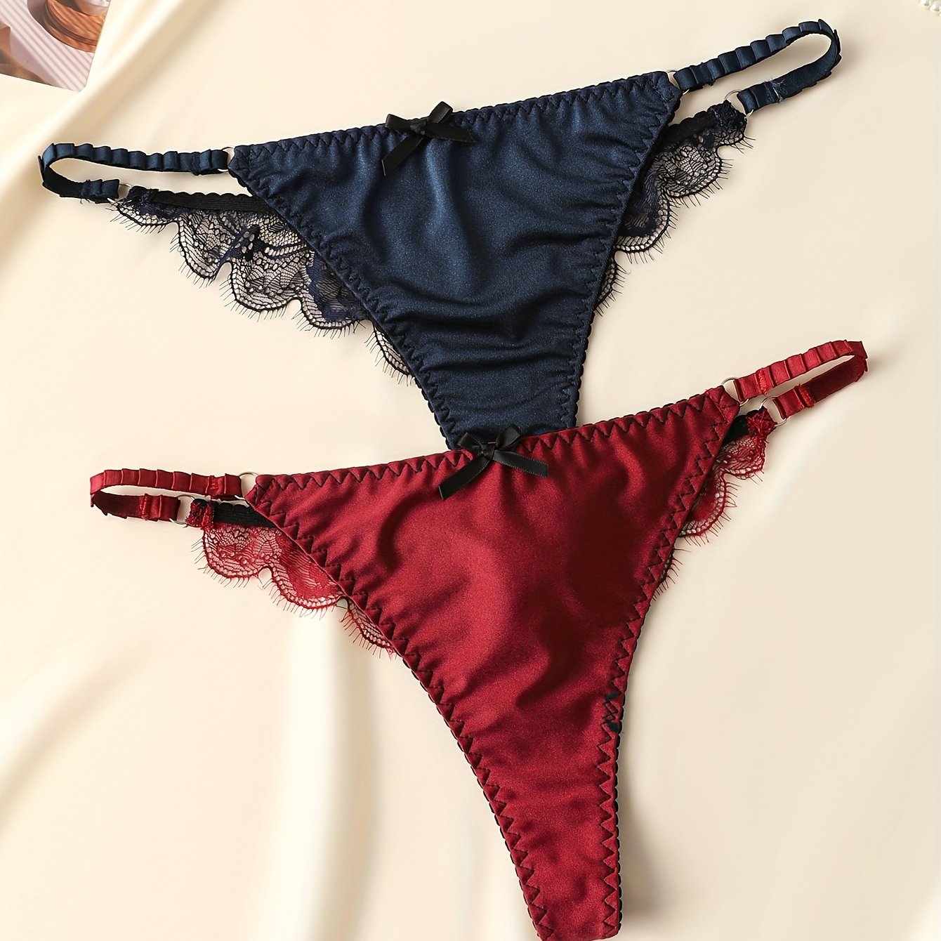 Set Of 2 Panties: Women's Comfortable Underwear With Bow And Lace Detailing