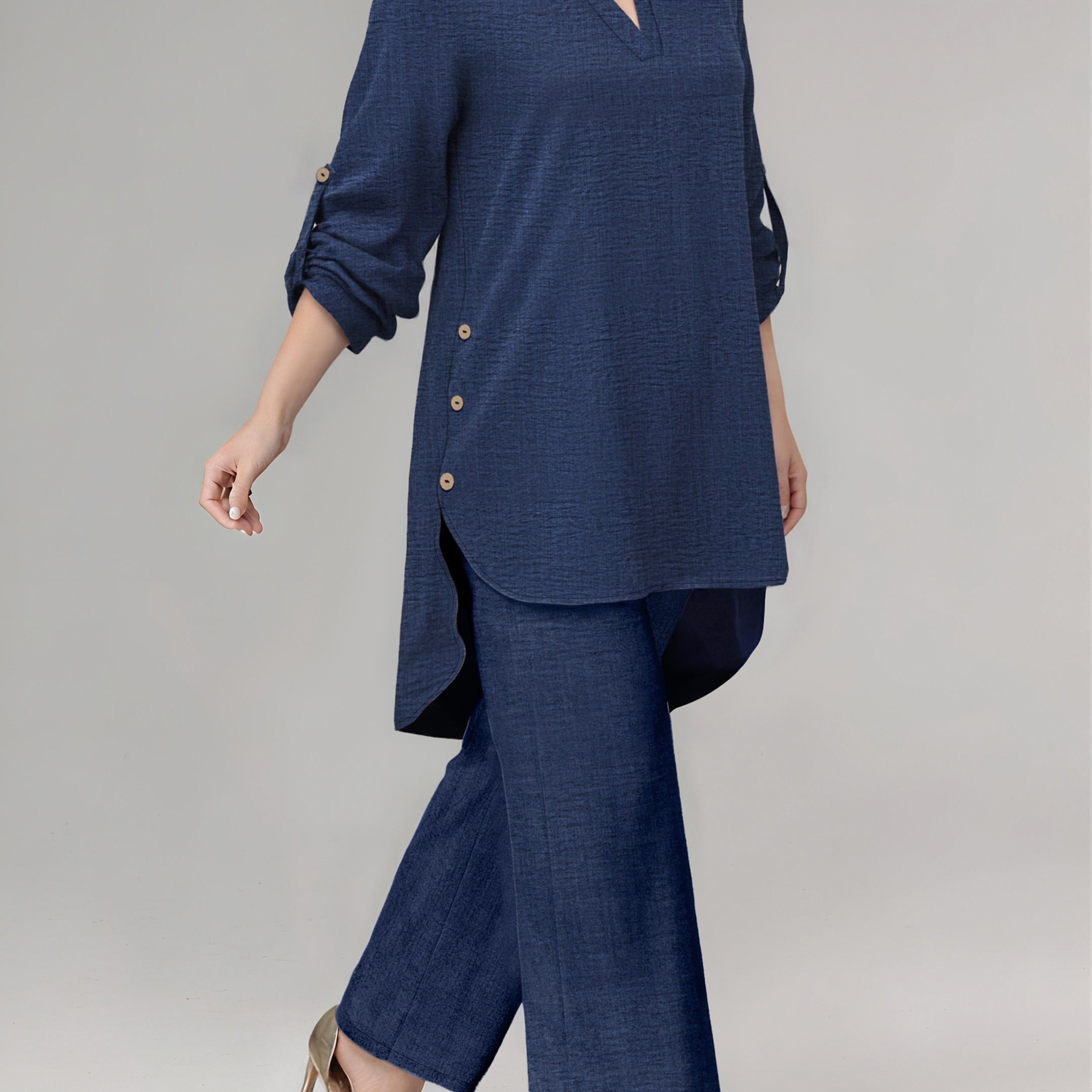 Image of Plus Size, Women's Fashionable Solid Color Long-sleeved V-neck Top And Trousers, A Two-piece Set For Everyday .