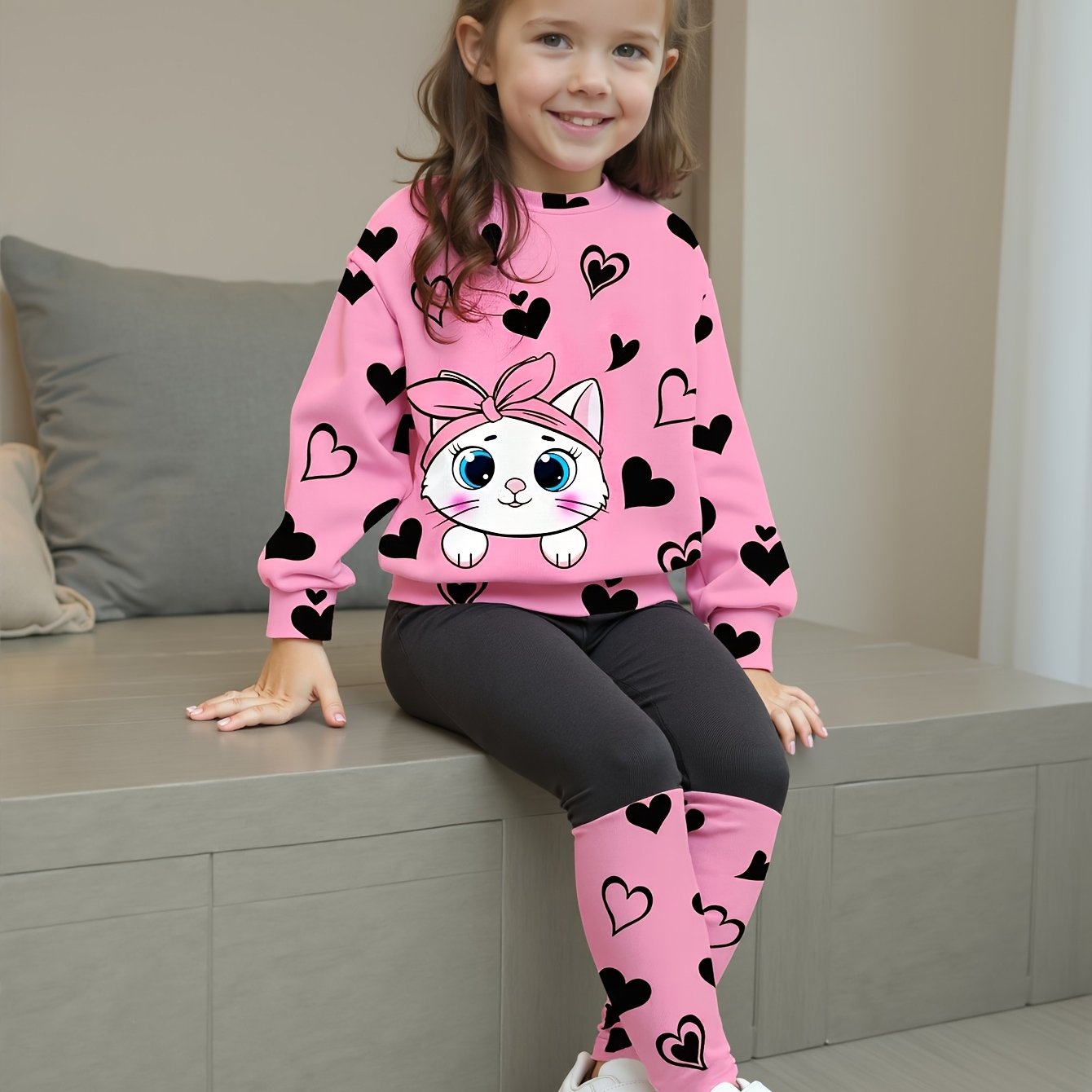 Image of Girls' Spring/autumn Heart Print Crew Neck T-shirt + Casual Long Pants With Cute Cat Pattern Two-piece Set