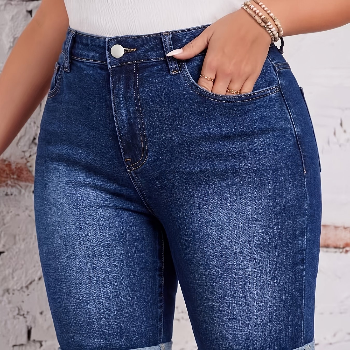 Image of Plus-size Women's Stretch Denim Shorts, Dark Blue Washed Denim Shorts With Solid Buttons And Roll-up Hem, Women's Denim Apparel