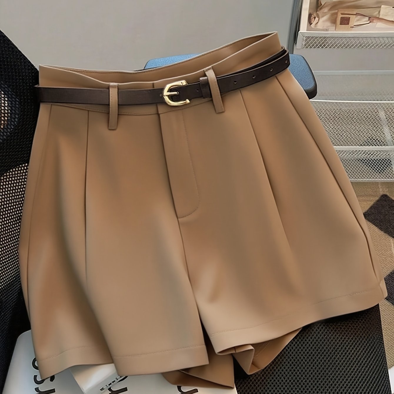 Image of Spring/summer New Solid Color Suit Shorts, Elegant Commuter Style Outfit