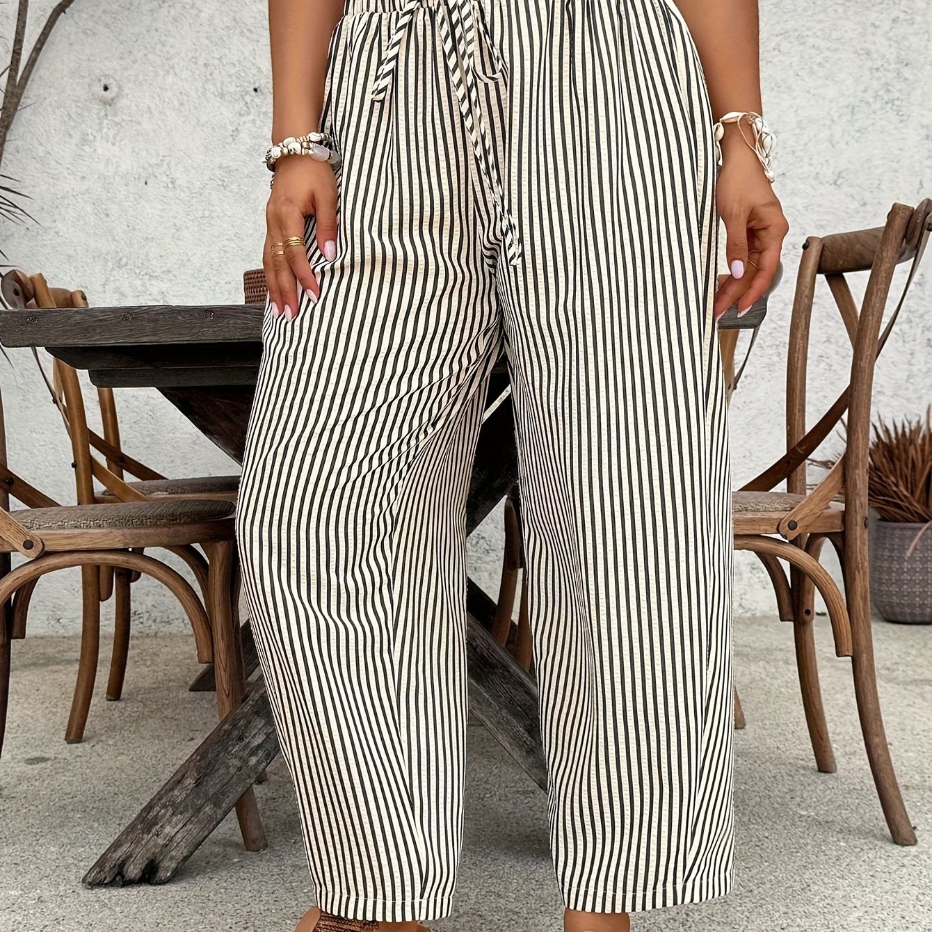 E-shop Plus Size - Plus Size - Plus Size Damen Lockerer, lässiger Streifenhose mit Kordelzug und Rüschen