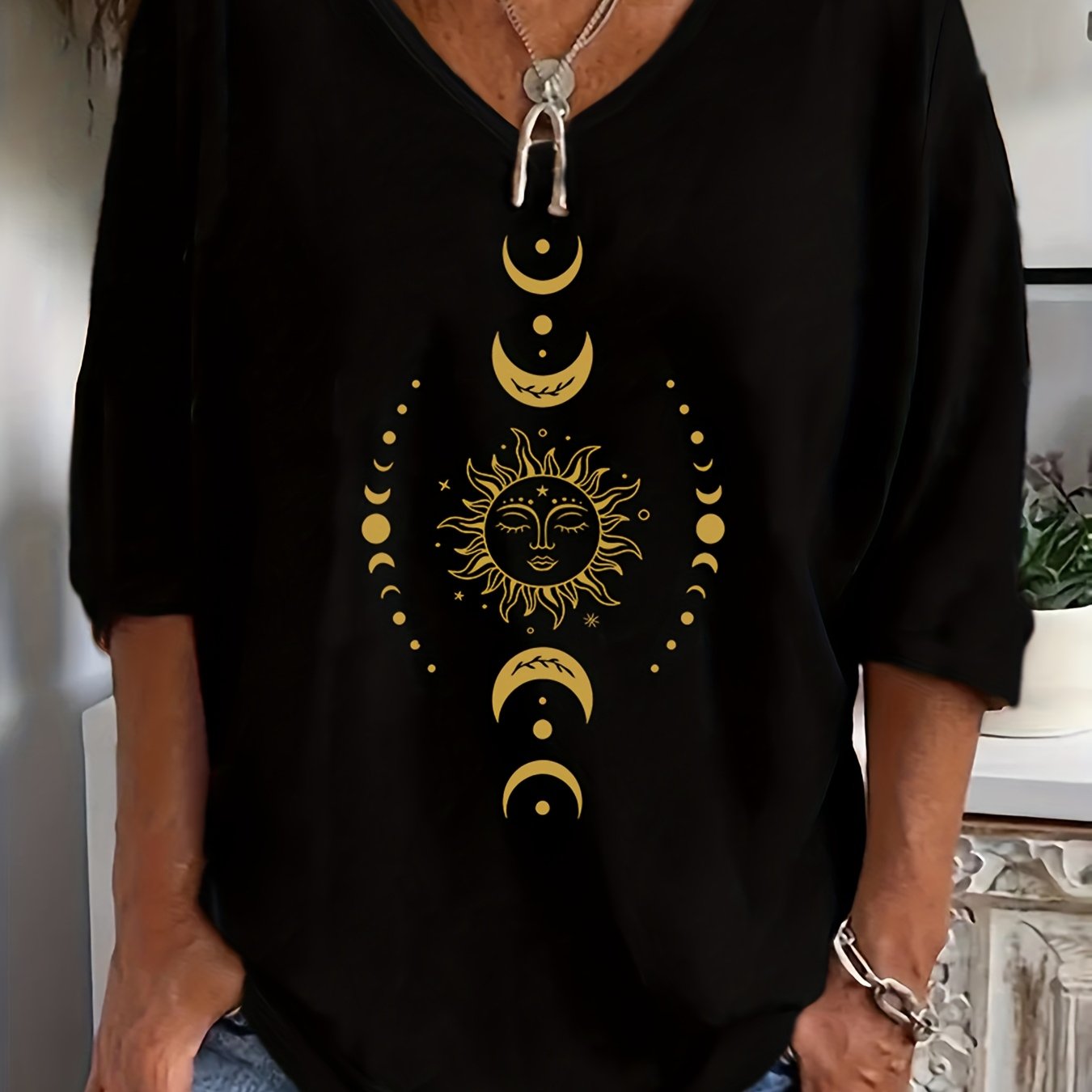 TEMU Blouse Femme Grande Taille à Col V - Manches 3/4 Imprimé Soleil Étoile, Tissu Extensible Lavable en Machine, Style Décontracté et Élégant pour