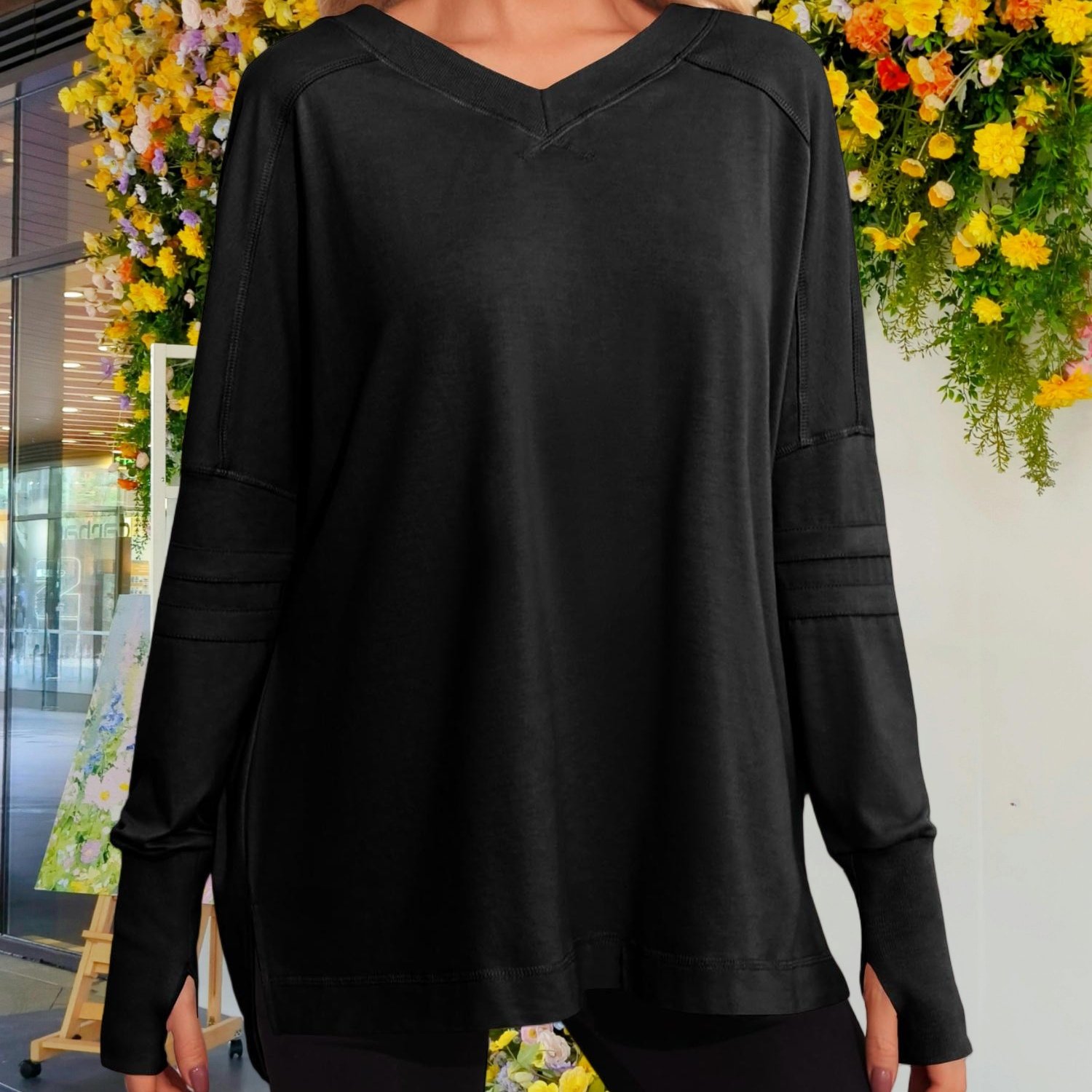 Plus Size - Women's Classic V-neck Long Sleeve Oversized Top, Functional Thumb Holes For Size Leggings Wear