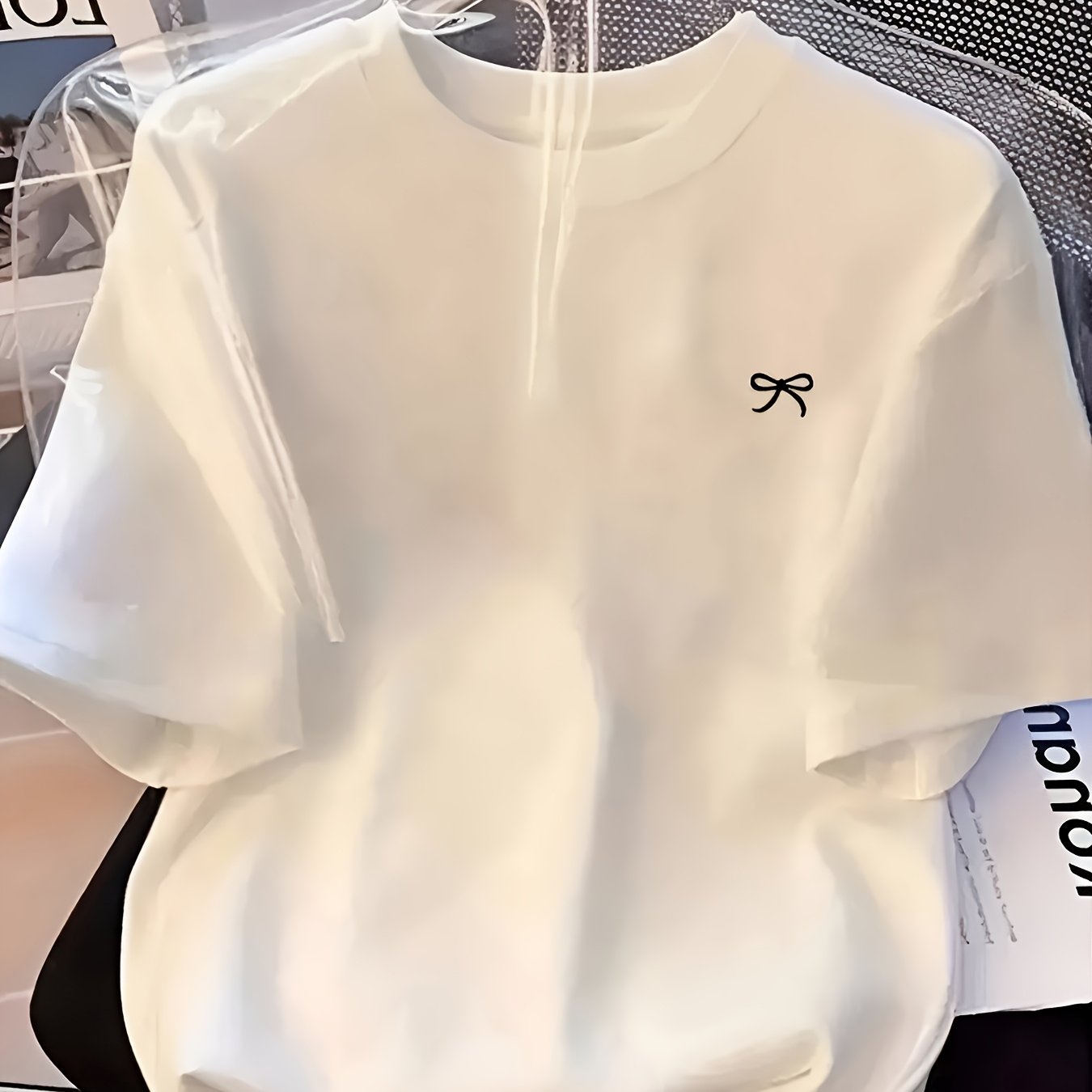 E-shop Damen Y2K T-Shirt mit geometrischem Muster und kurzen Ärmeln