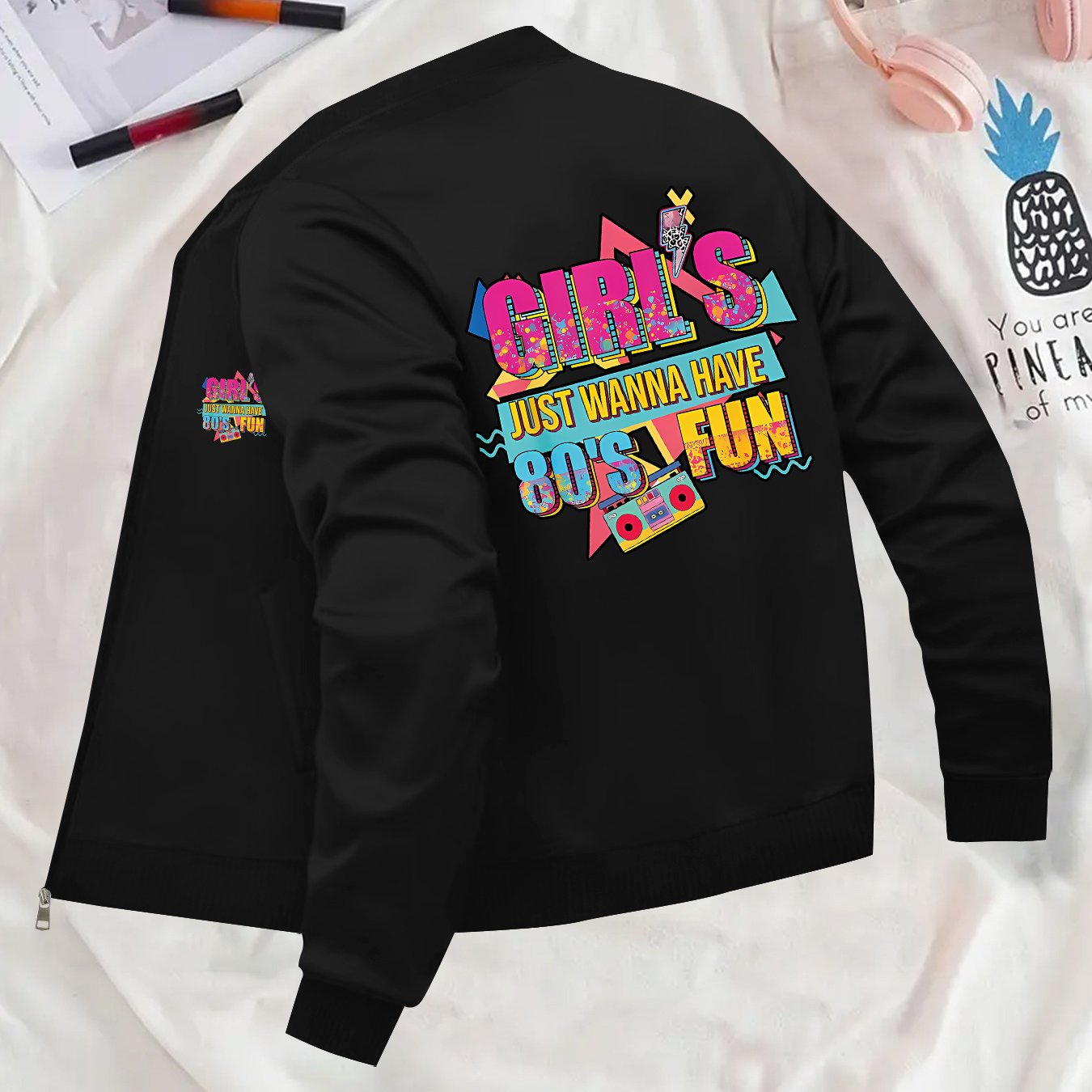 TEMU A Versatile Women's Jacket With A Stand Collar, Featuring A Design With A Zipper, Retro 80s Print Patterns, Stylish Long Sleeves, Made From A,