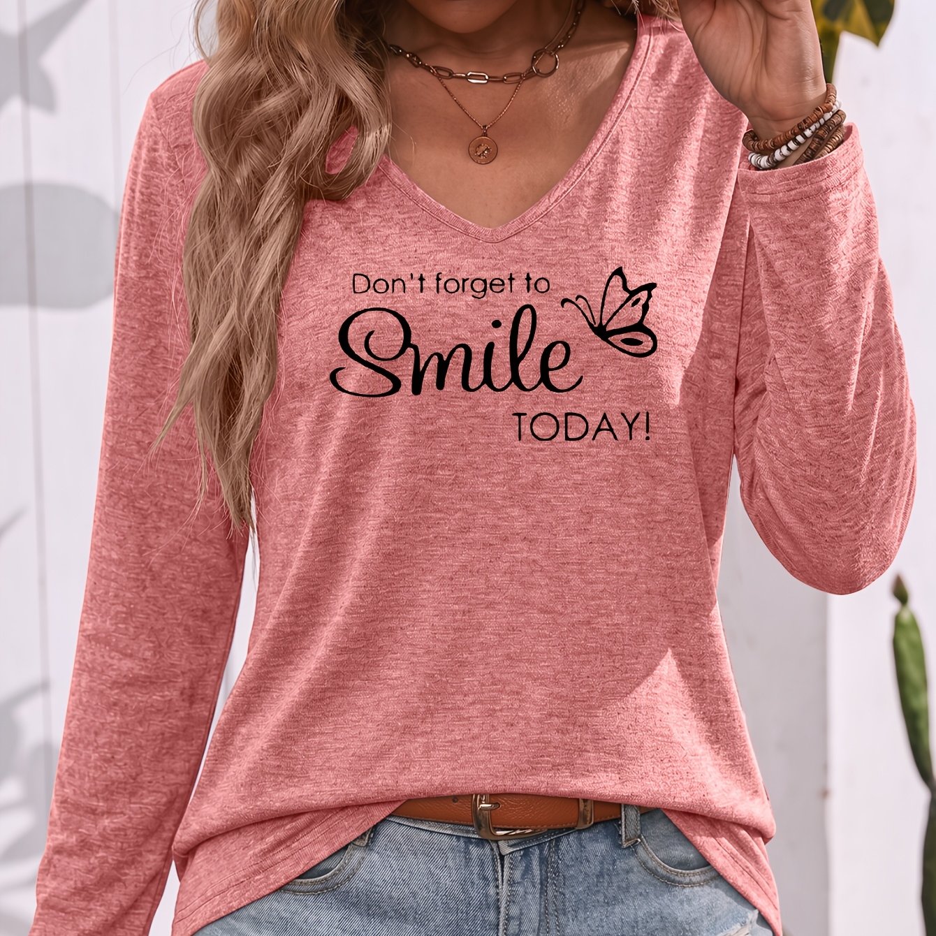 TEMU To ! Featuring A Line Pattern Print, This Colorful V-neck Long-sleeve T-shirt Is Soft, Comfortable, And Breathable. Vintage , A Versatile New