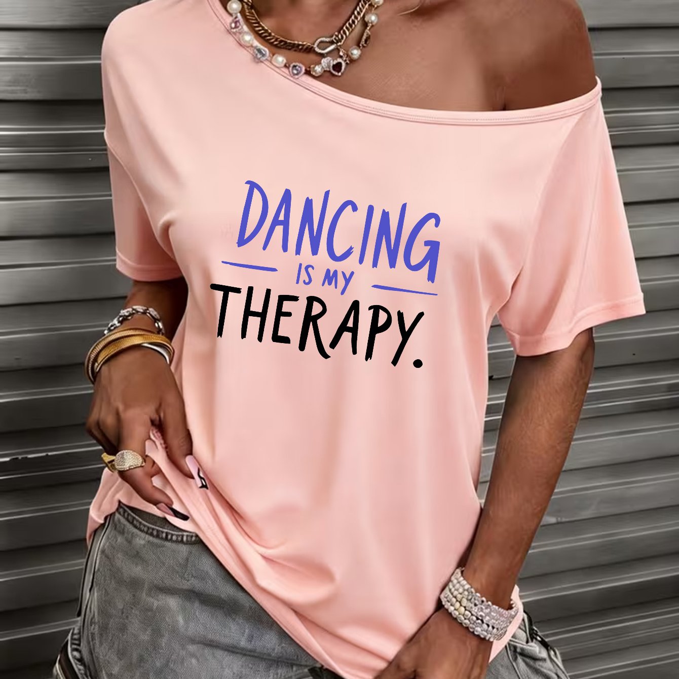 TEMU Dancing Serves As Of Therapy. This Stylish Outfit Features A Dual-color Handwritten Font Print, Perfect For Casual Sportswear. Soft And