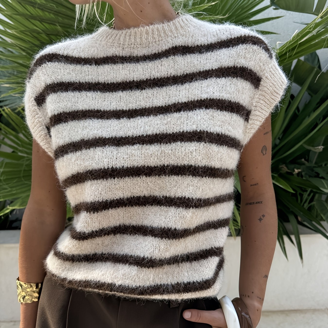 Directional Style Women's Elegant Lazy Striped Contrast Ribbed Trim Vest Spring And Summer Sweaters
