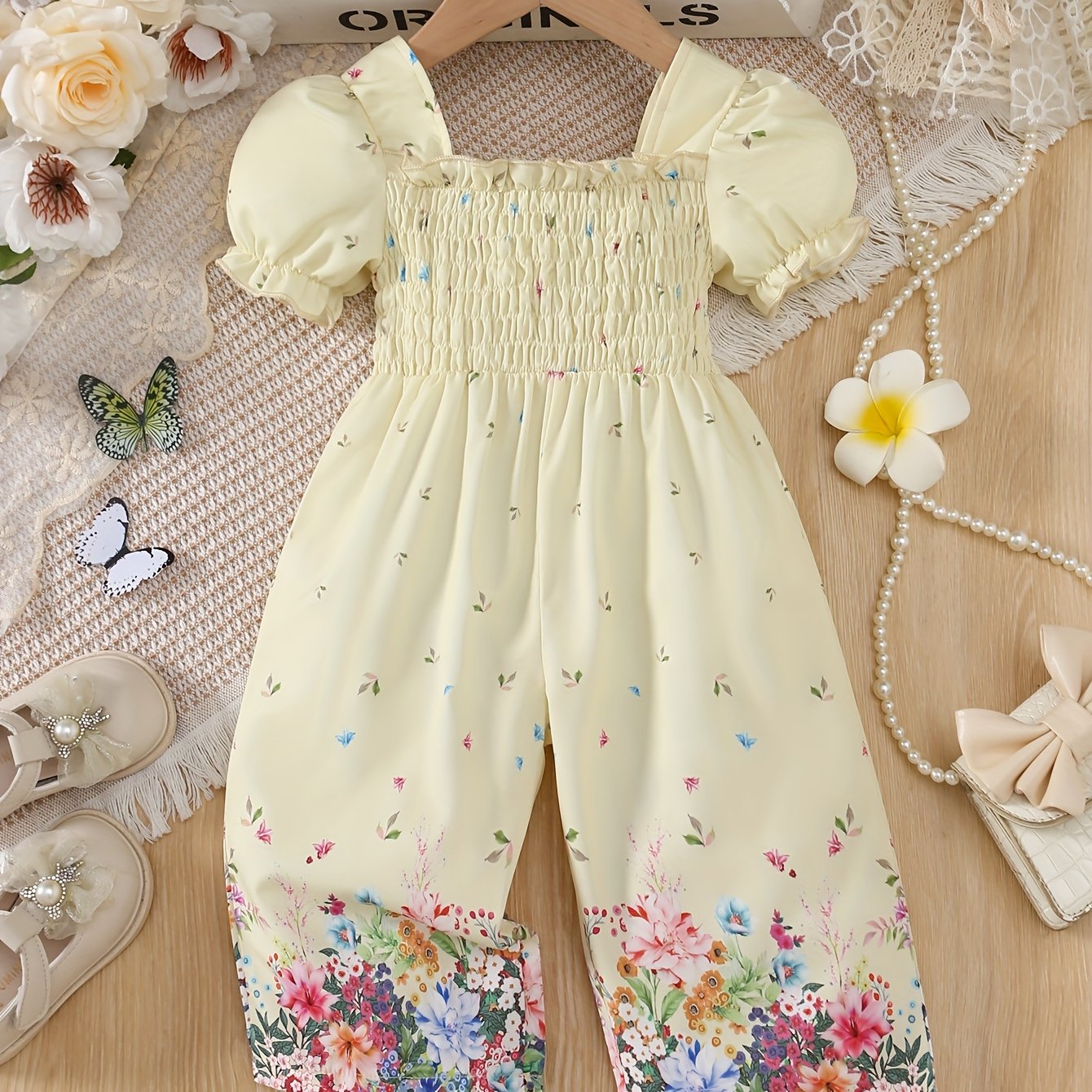 Image of Elegant And Casual Vintage Floral Patterned Puff Sleeve Jumpsuit Suitable For Baby Girls And Summer, For Outdoor