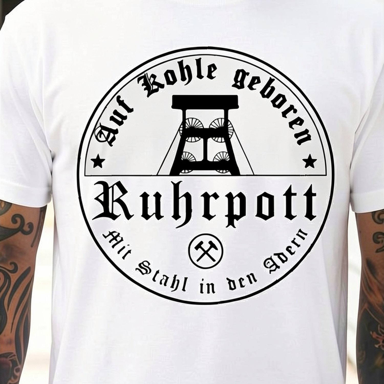 Image of Black T Shirt With Graphic And German Text For Urban Streetwear Style, Plus Size