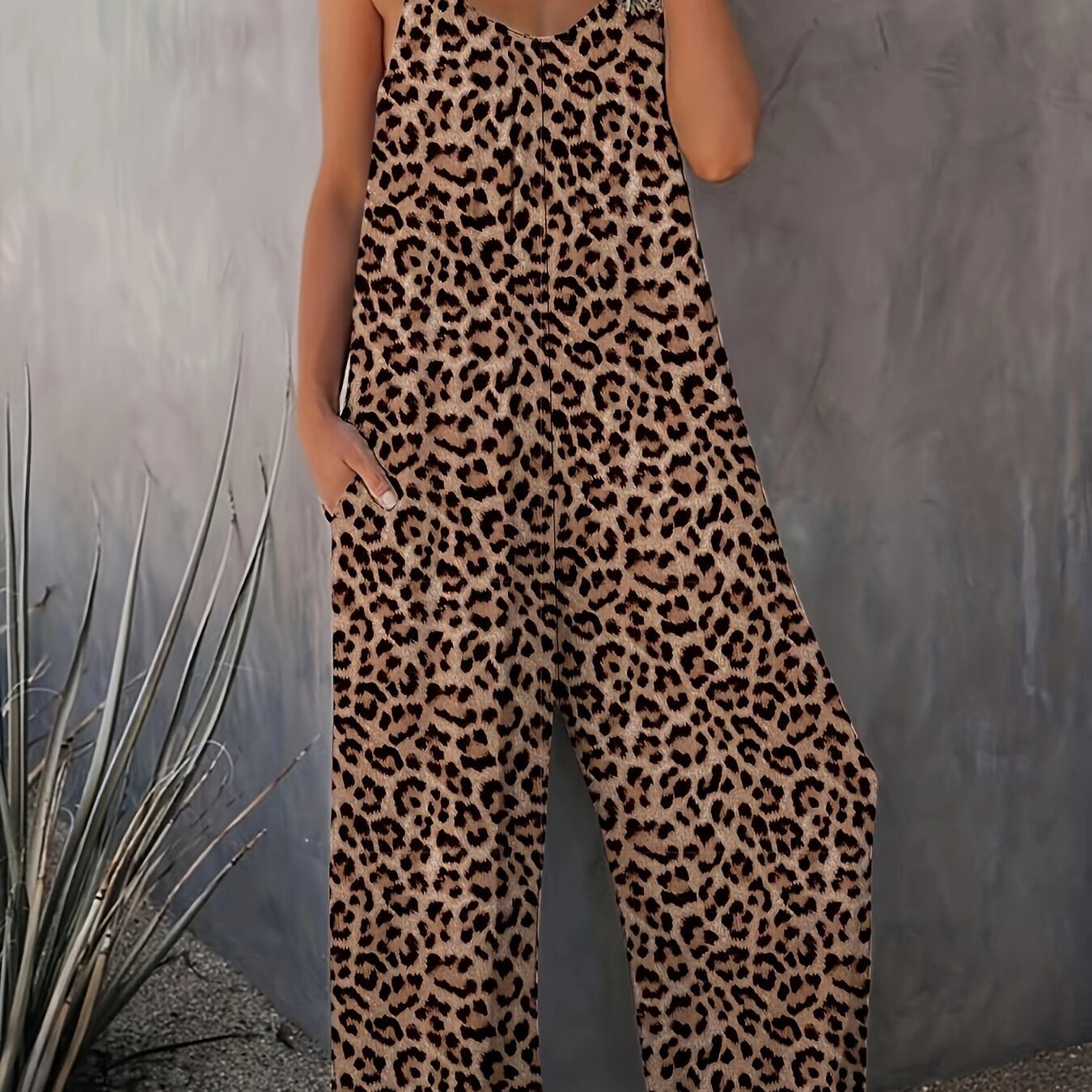 New Women's Casual Sleeveless Jumpsuit Leopard Print Pocket Loose Cami Dress