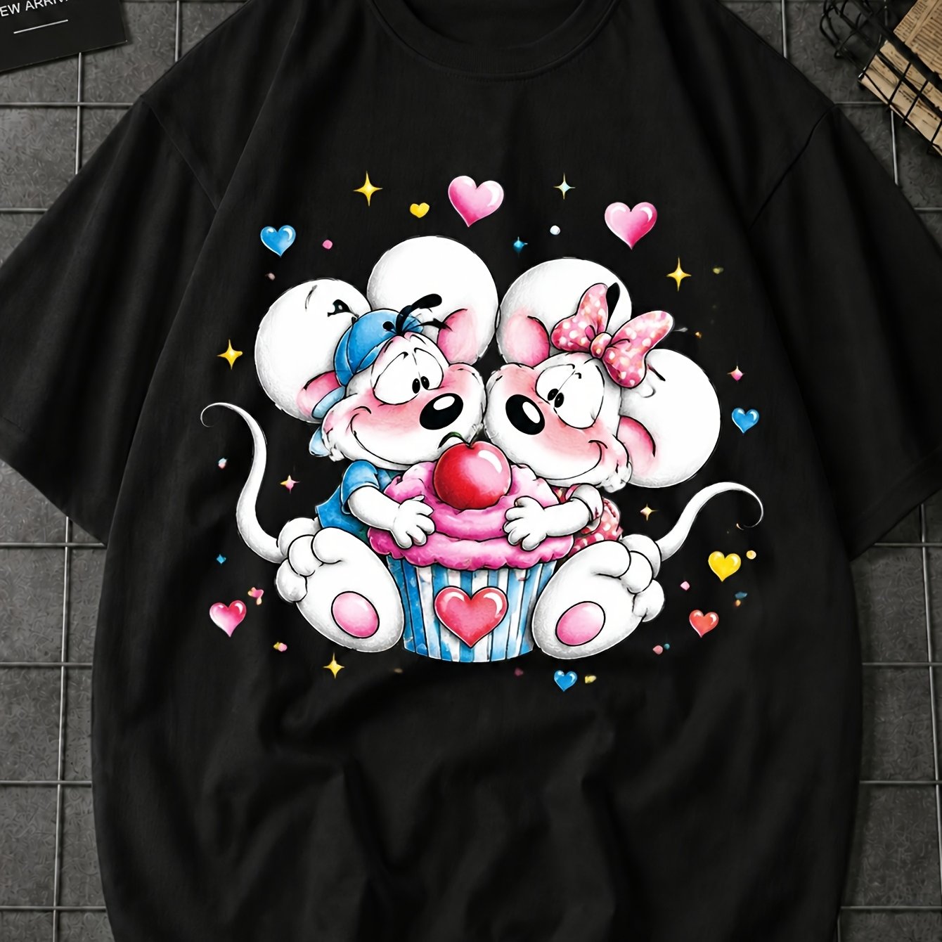 Image of Plus Size Men's Cartoon Mouse Couple With Cupcake And Hearts Graphic T-shirt, Casual Everyday Summer Wear, Cute Artistic Print , Plus Size